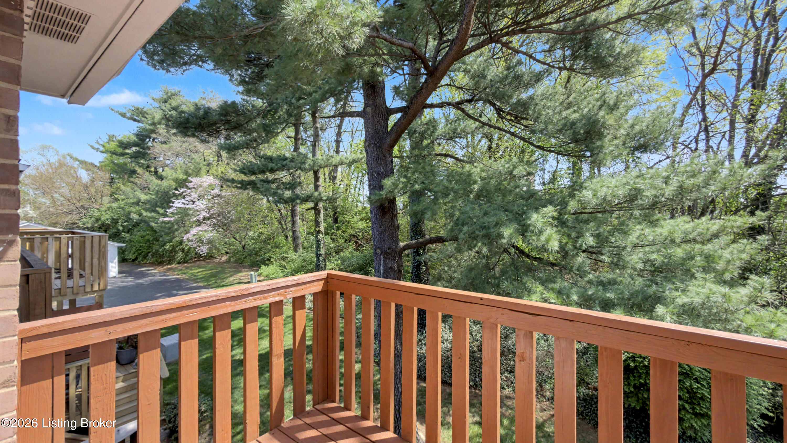 24 Gardiner Ct