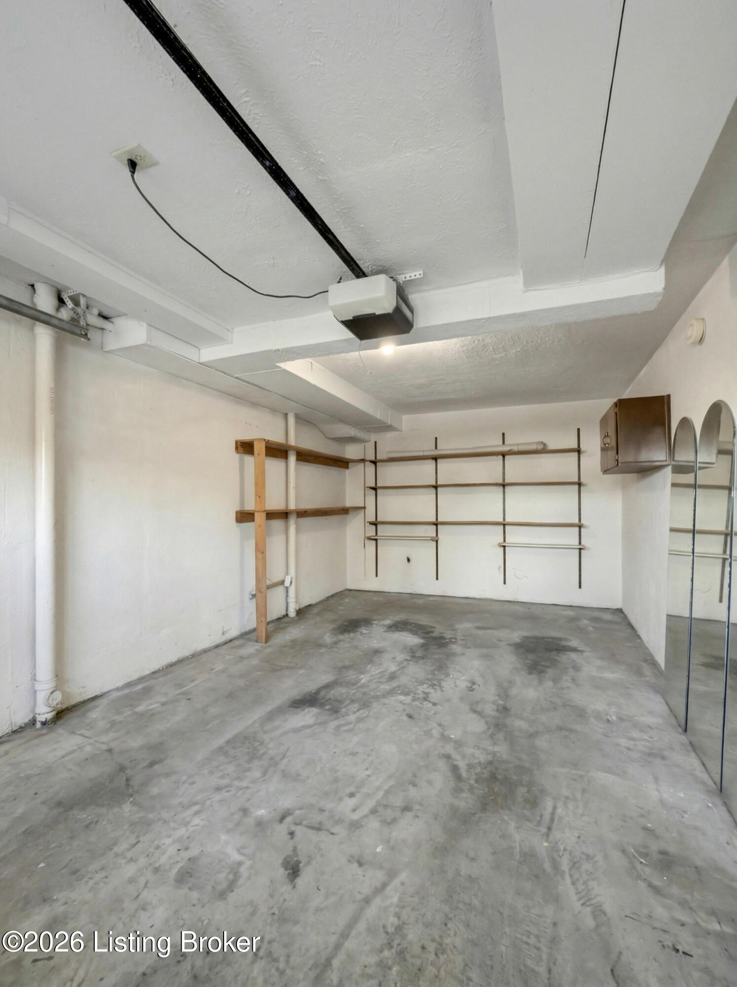 24 Gardiner Ct