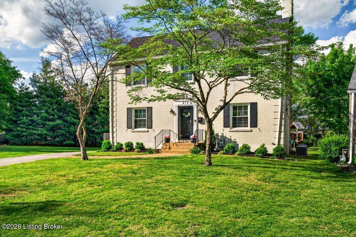 219 Norbourne Blvd