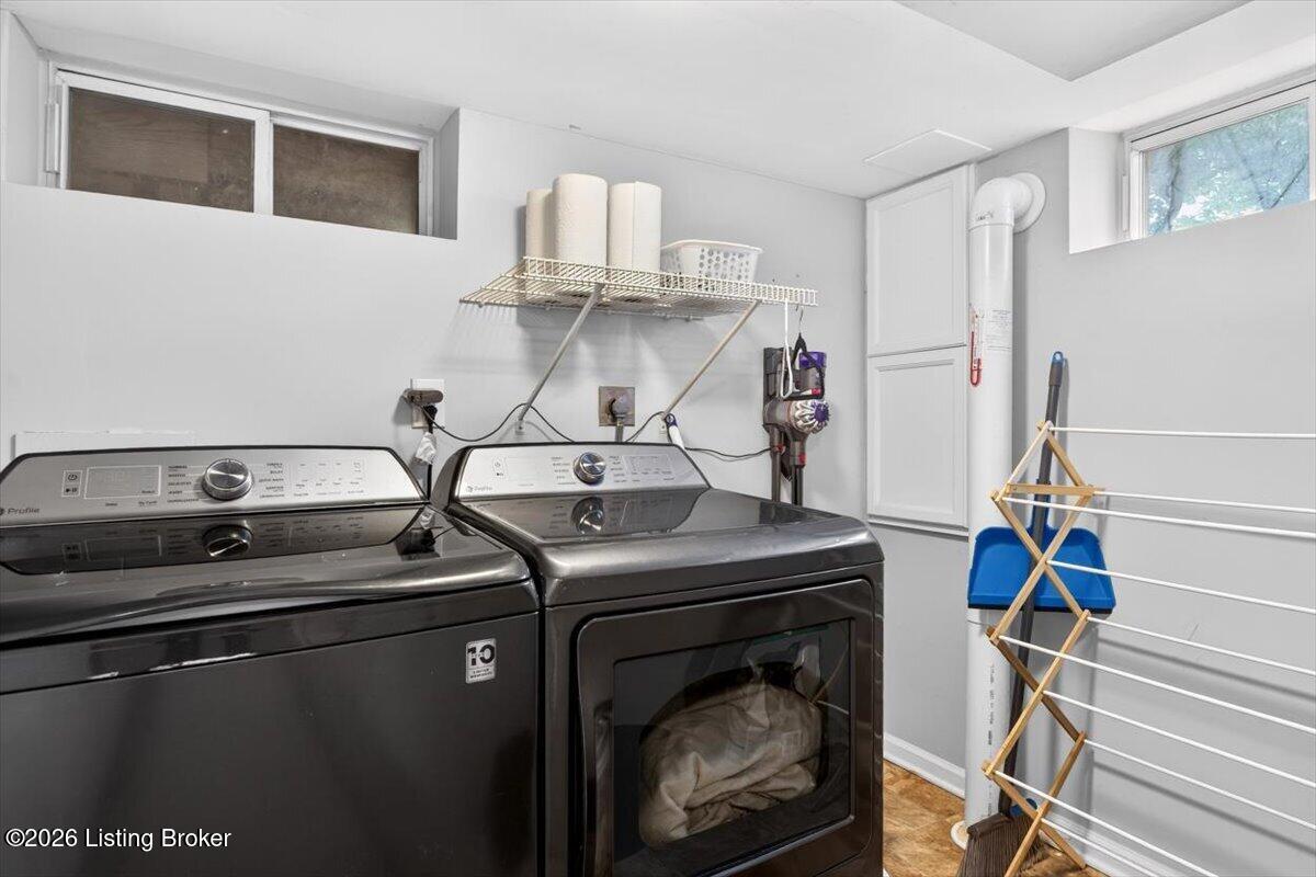 219 Norbourne Blvd