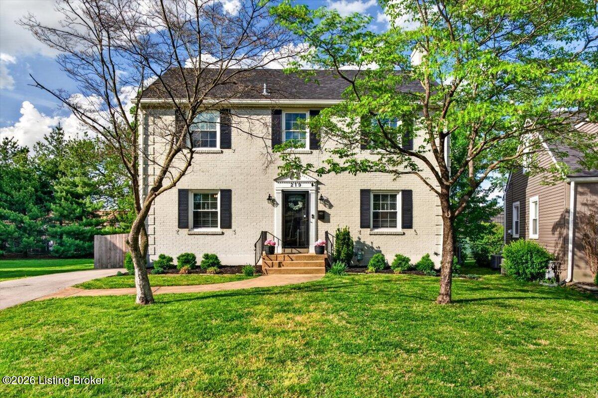 219 Norbourne Blvd