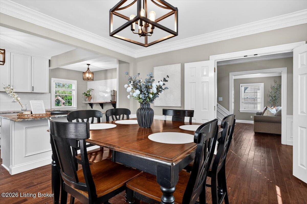 219 Norbourne Blvd