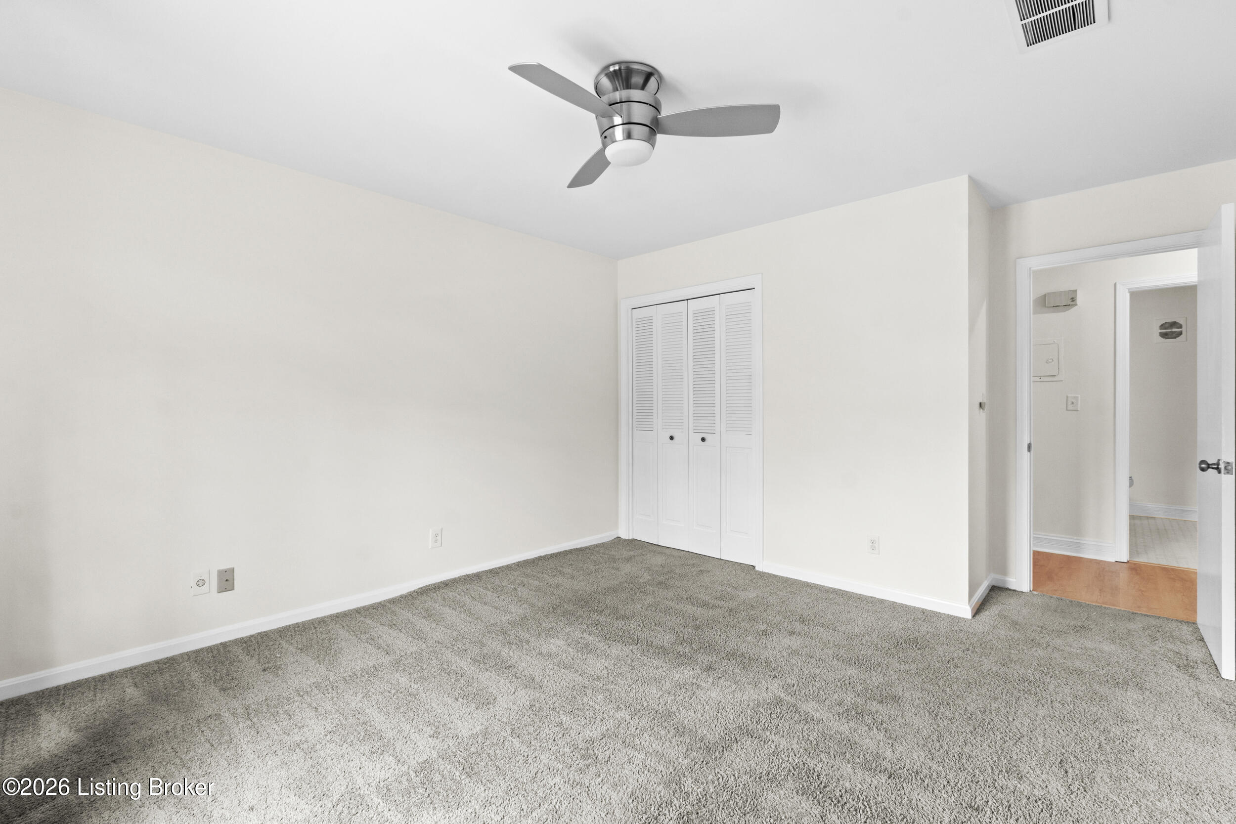 247 Stonehenge Dr 104