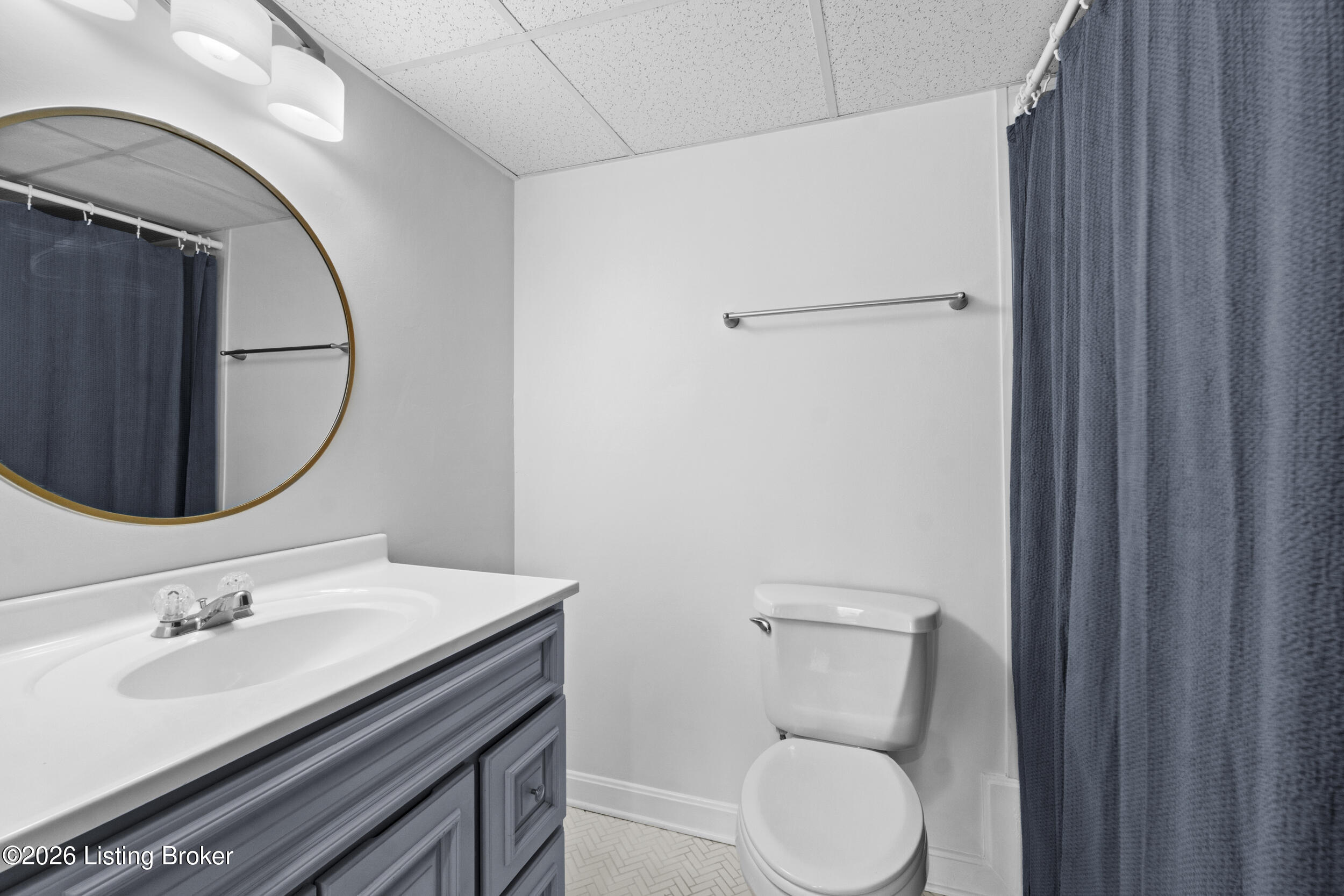247 Stonehenge Dr 104