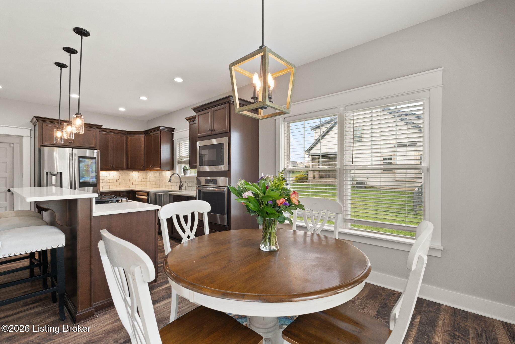 1211 Summit Parks Dr