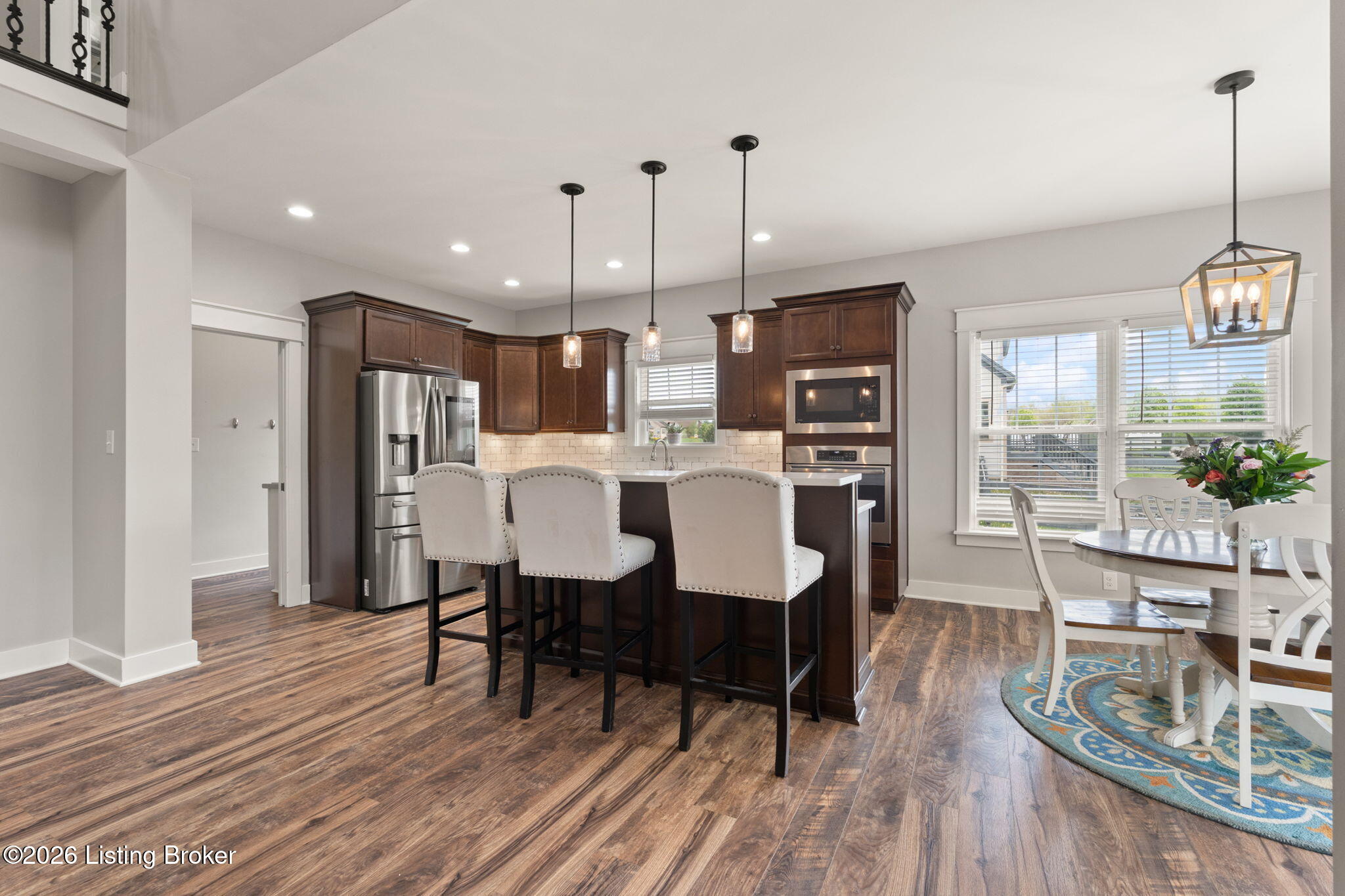 1211 Summit Parks Dr