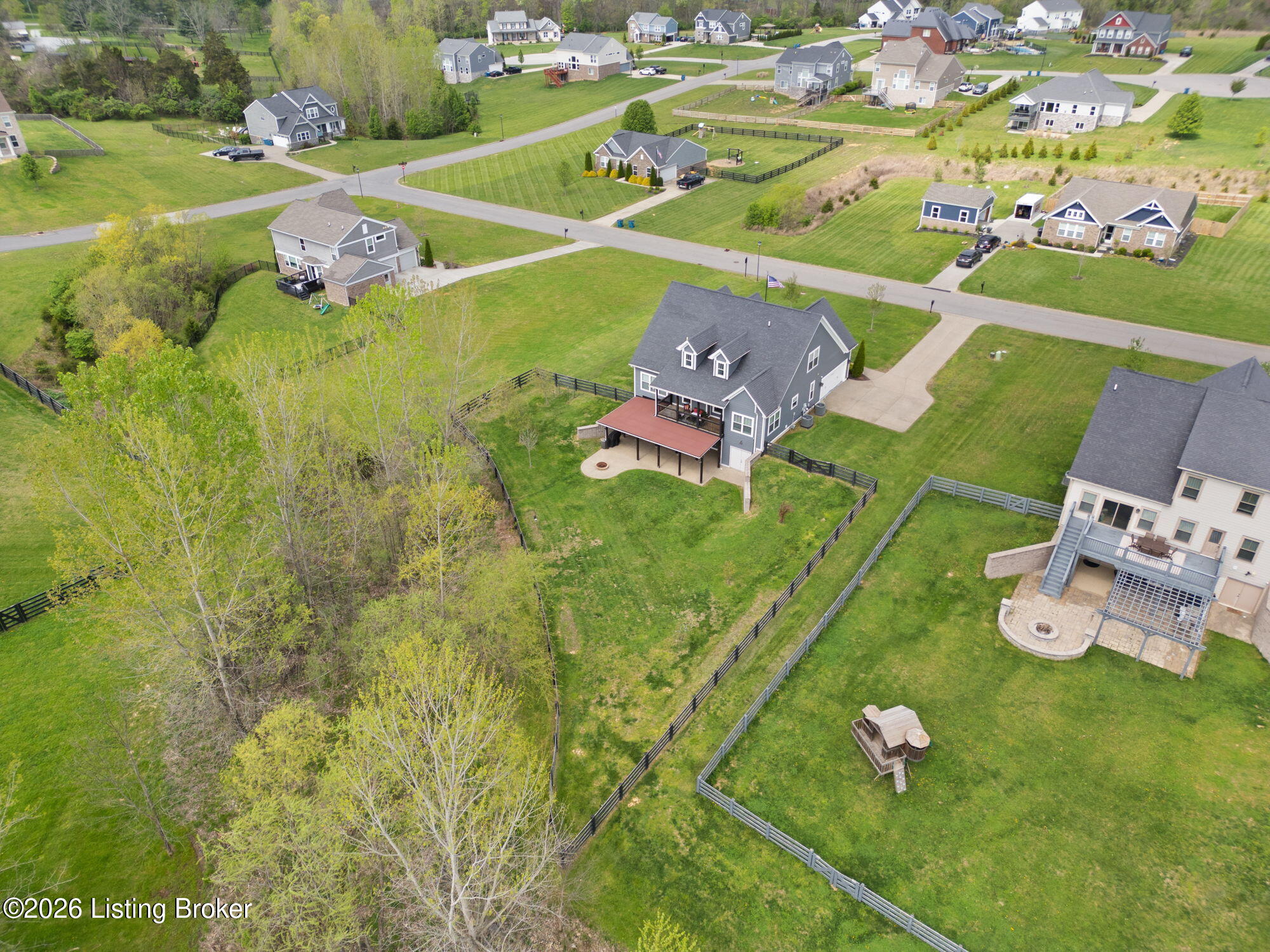 1211 Summit Parks Dr