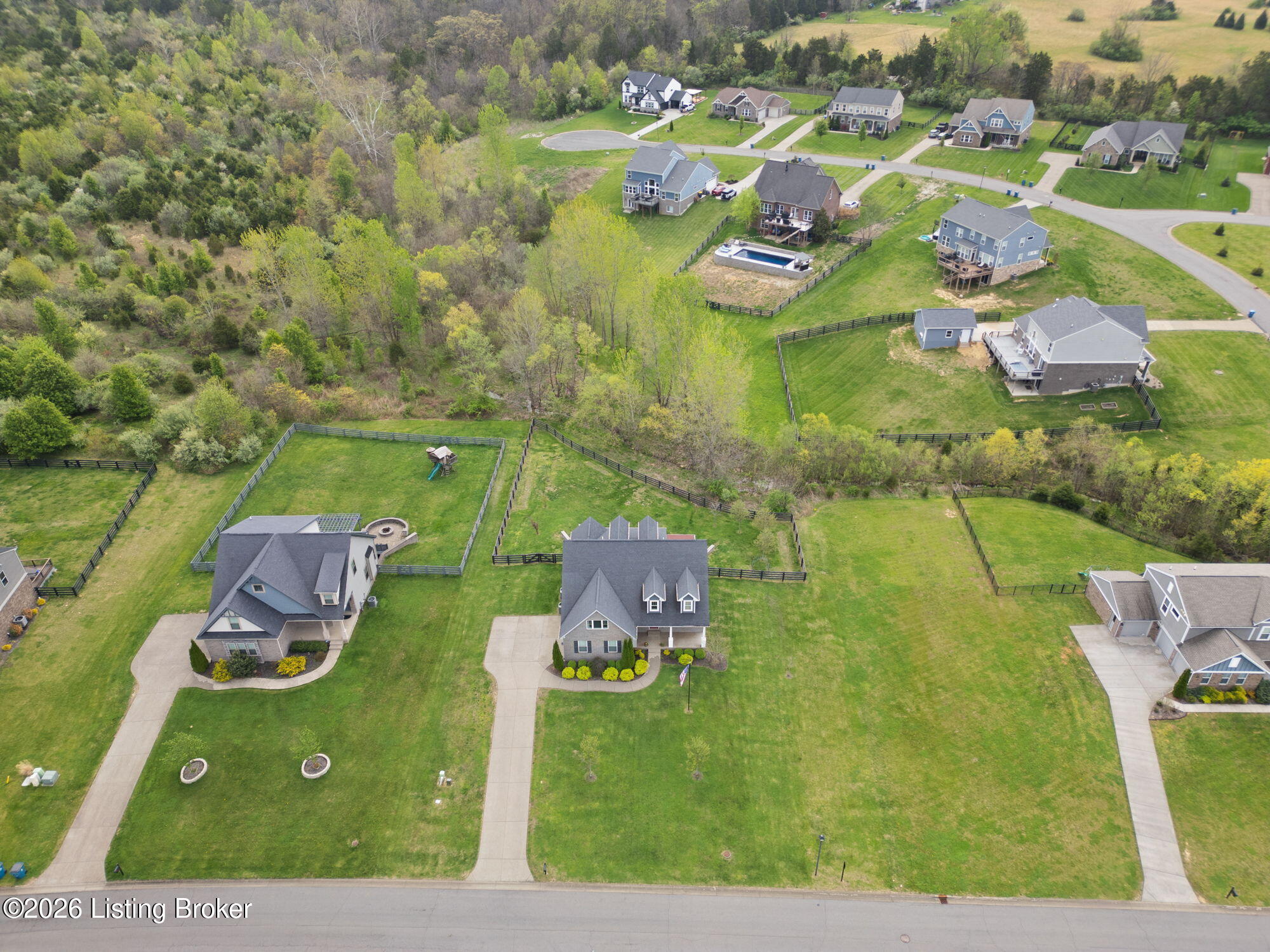 1211 Summit Parks Dr
