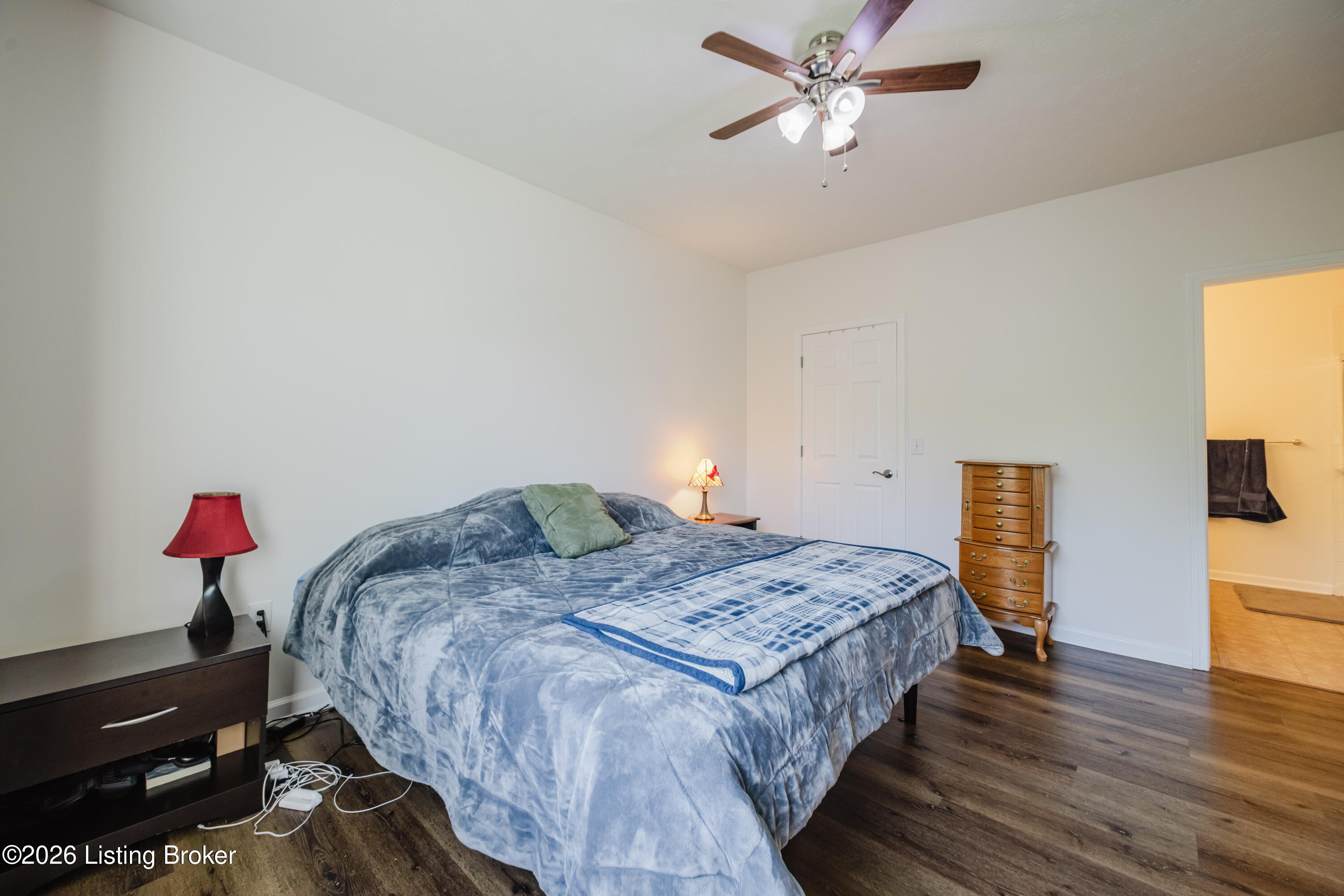 2601 Bradford Commons Dr 203