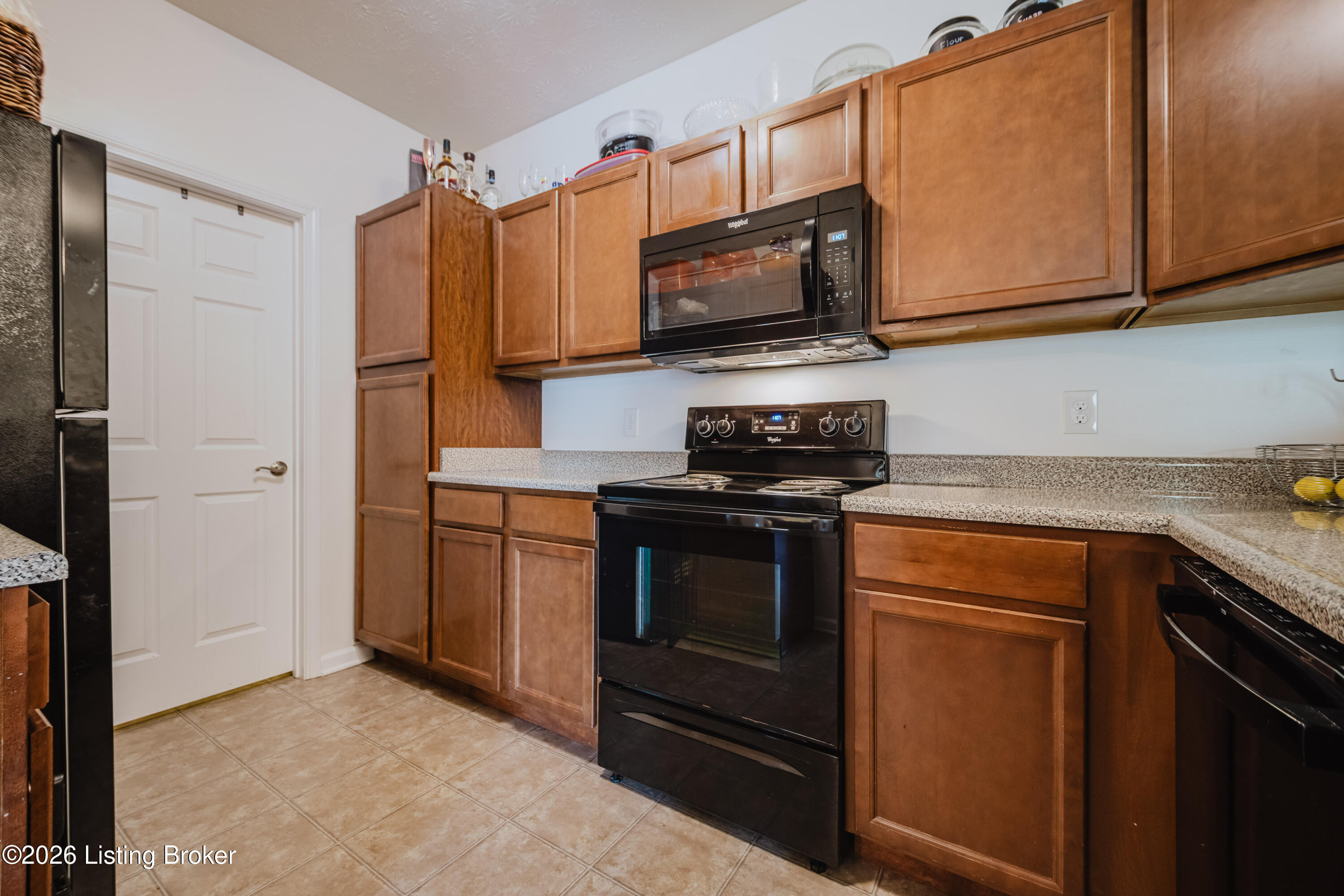 2601 Bradford Commons Dr 203