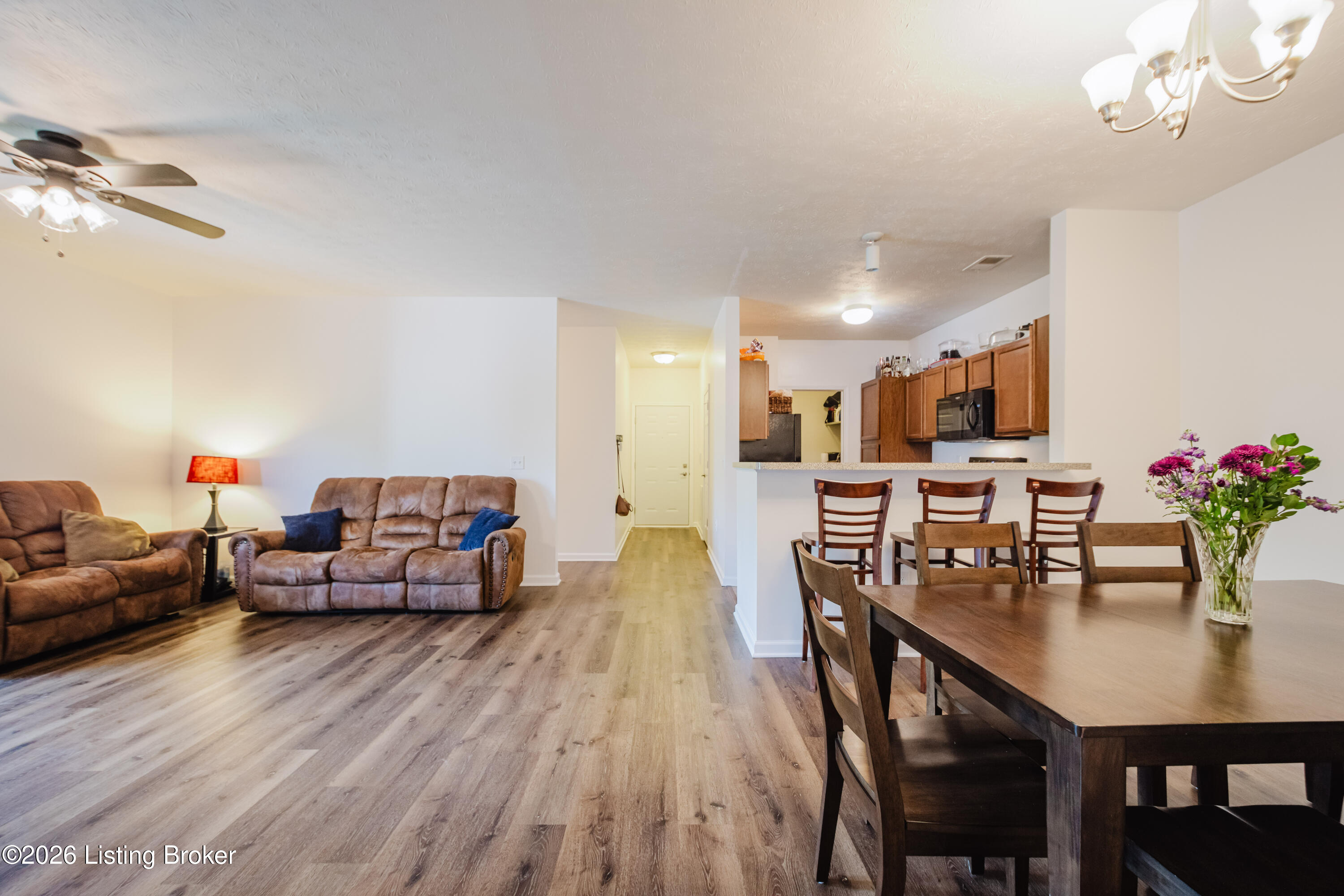 2601 Bradford Commons Dr 203