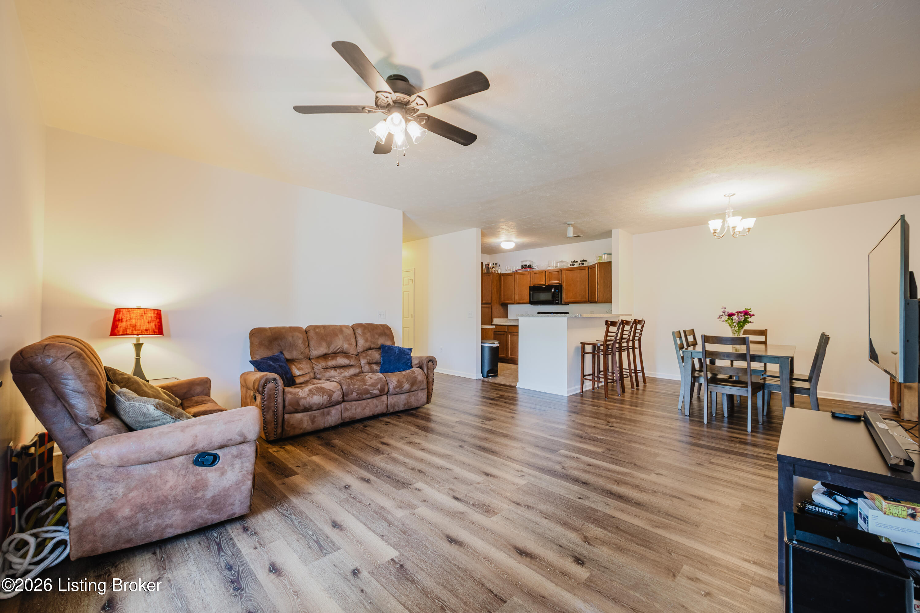 2601 Bradford Commons Dr 203