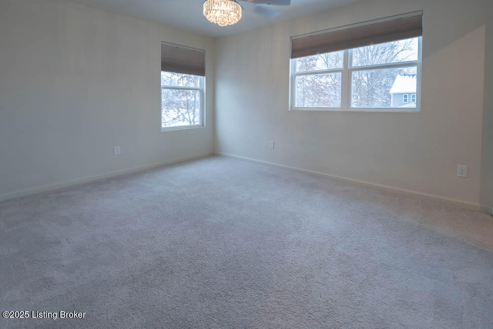 4391 Coppice Trail