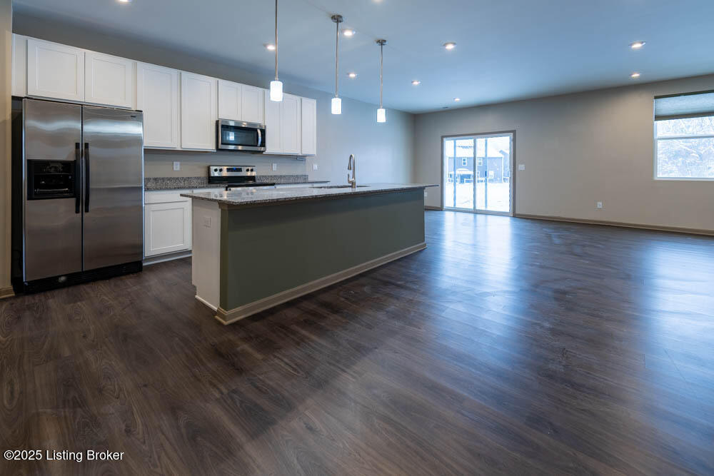 4391 Coppice Trail