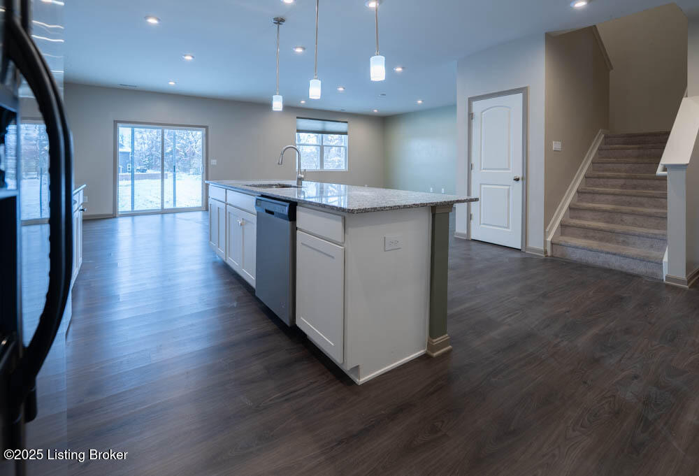 4391 Coppice Trail