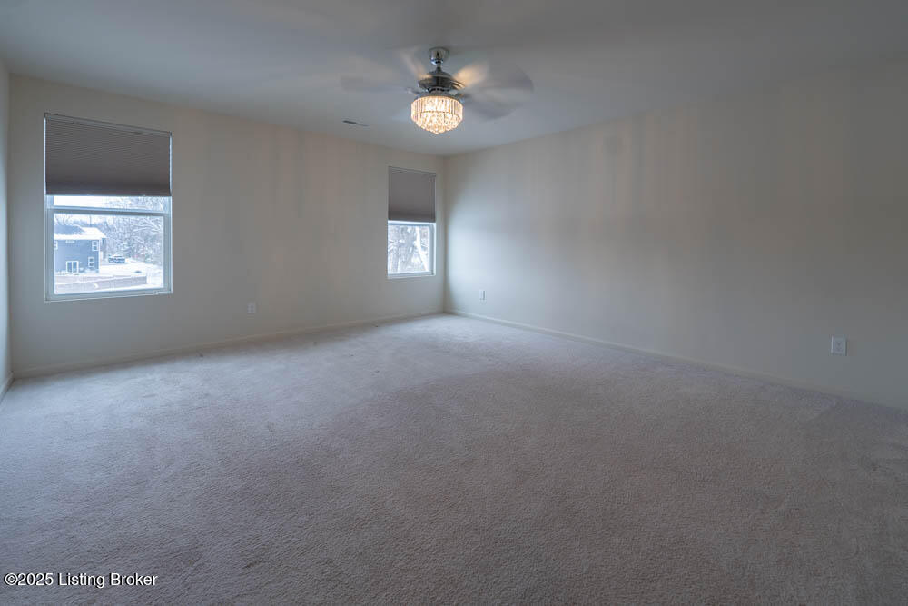 4391 Coppice Trail