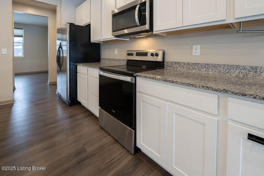 4391 Coppice Trail