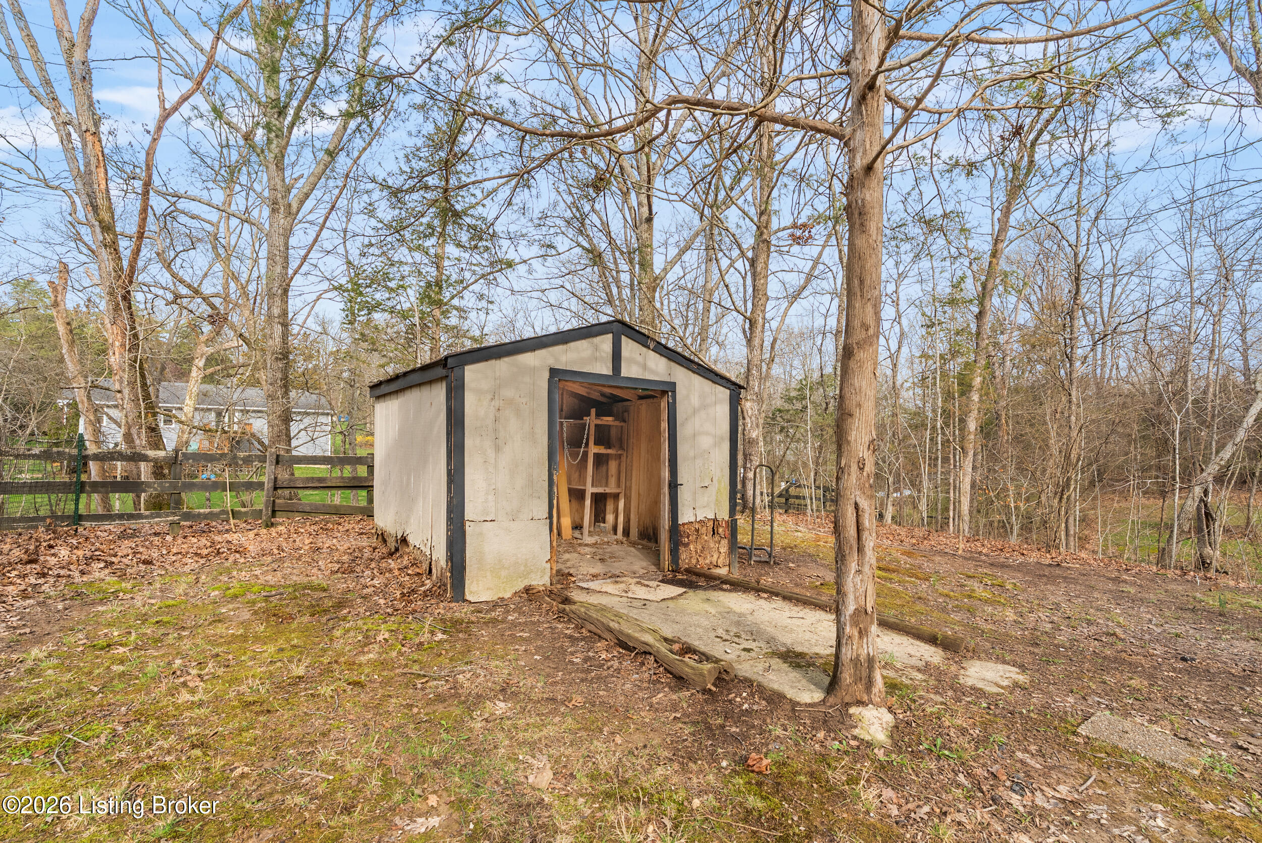3004 Haney Dr