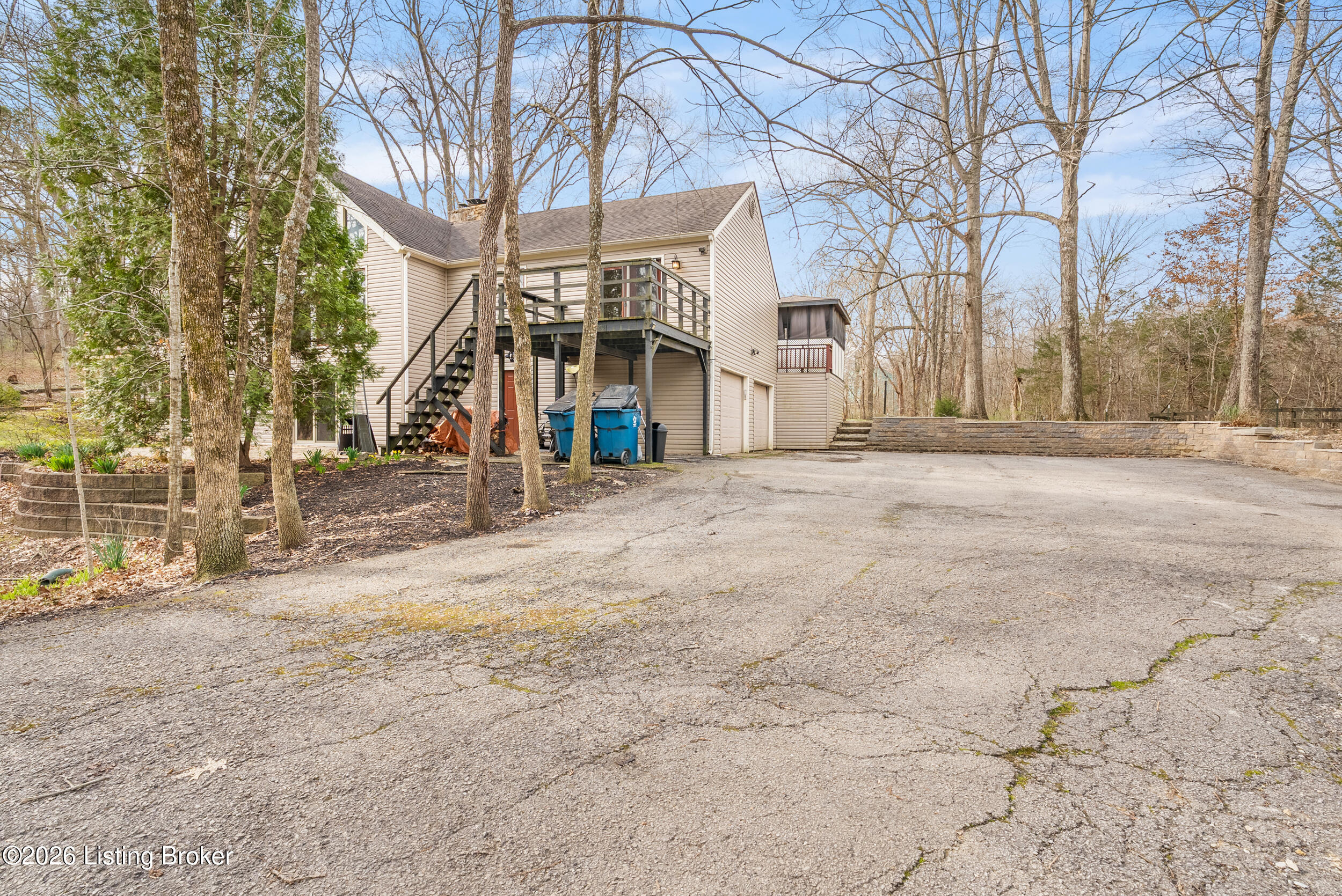 3004 Haney Dr