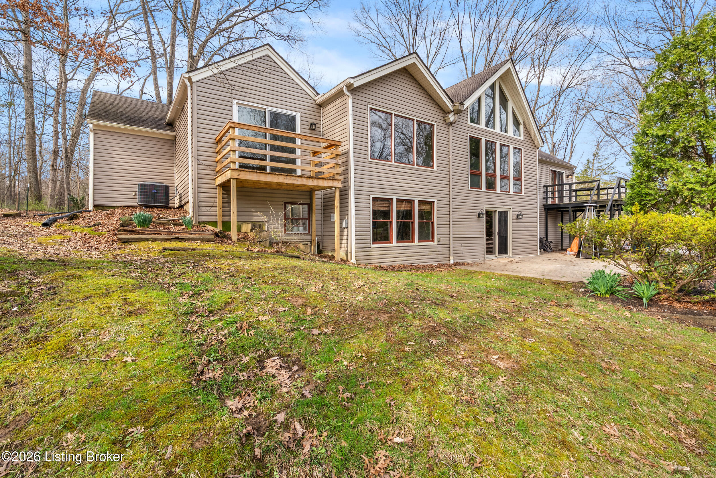 3004 Haney Dr