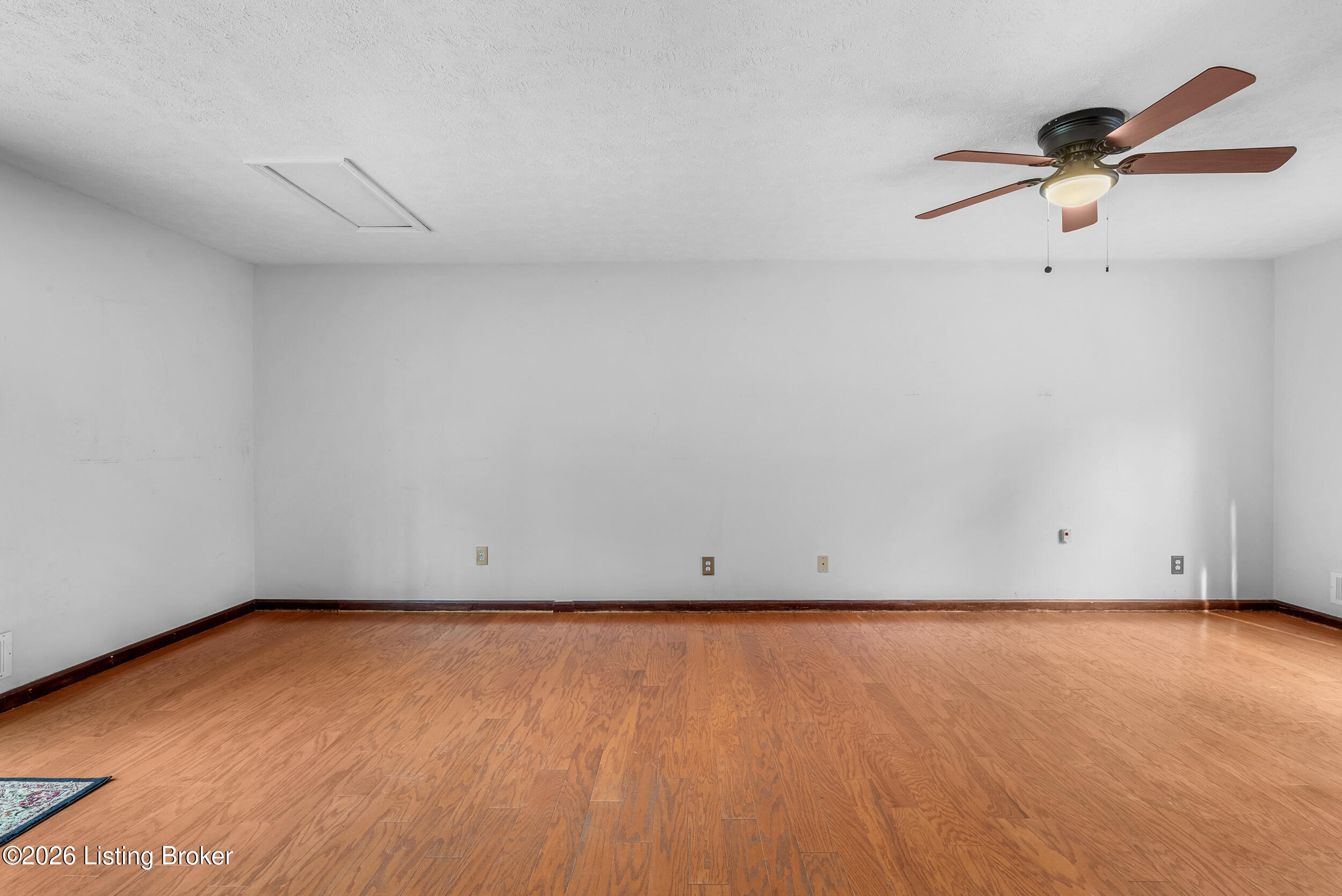 3004 Haney Dr
