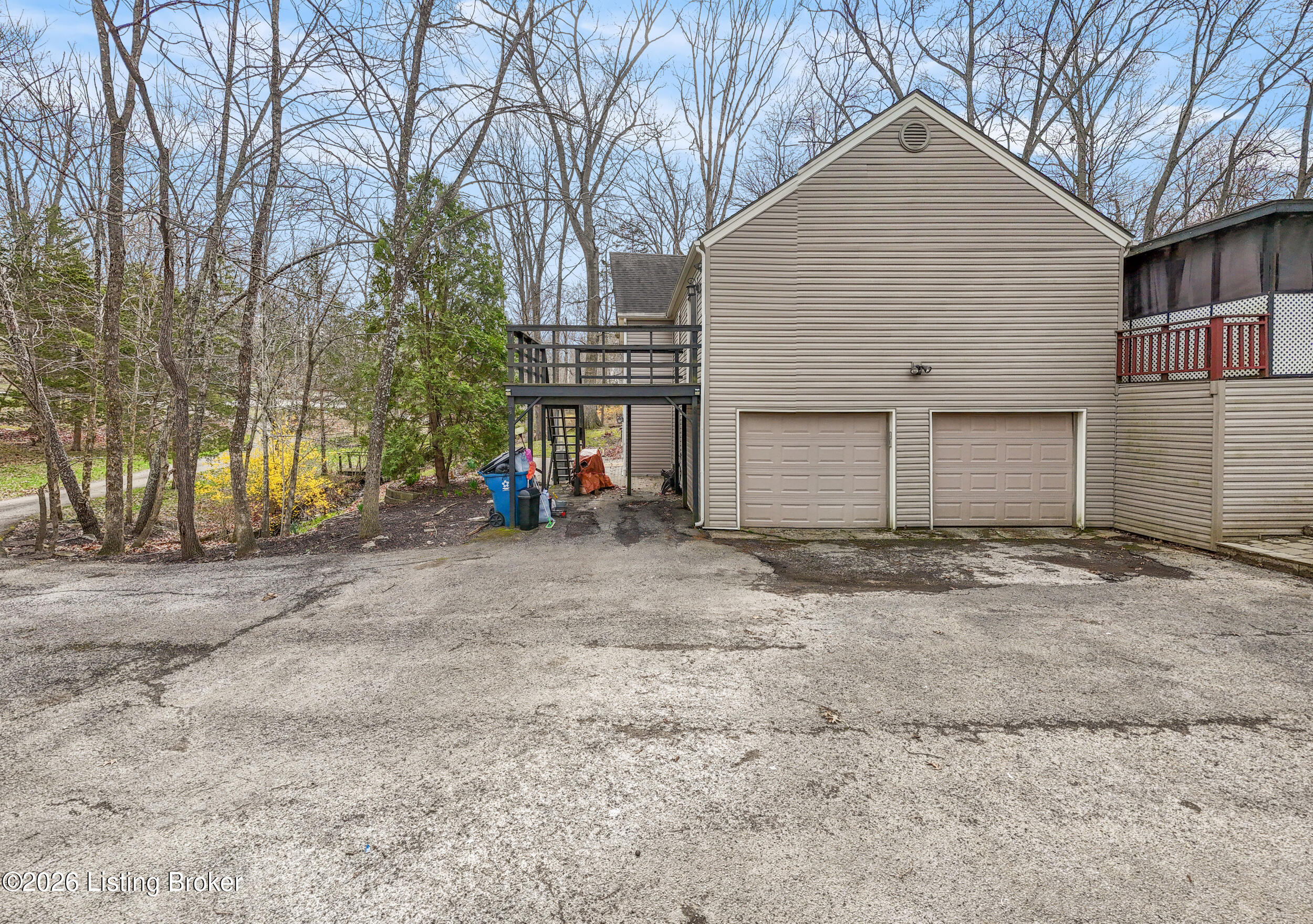 3004 Haney Dr