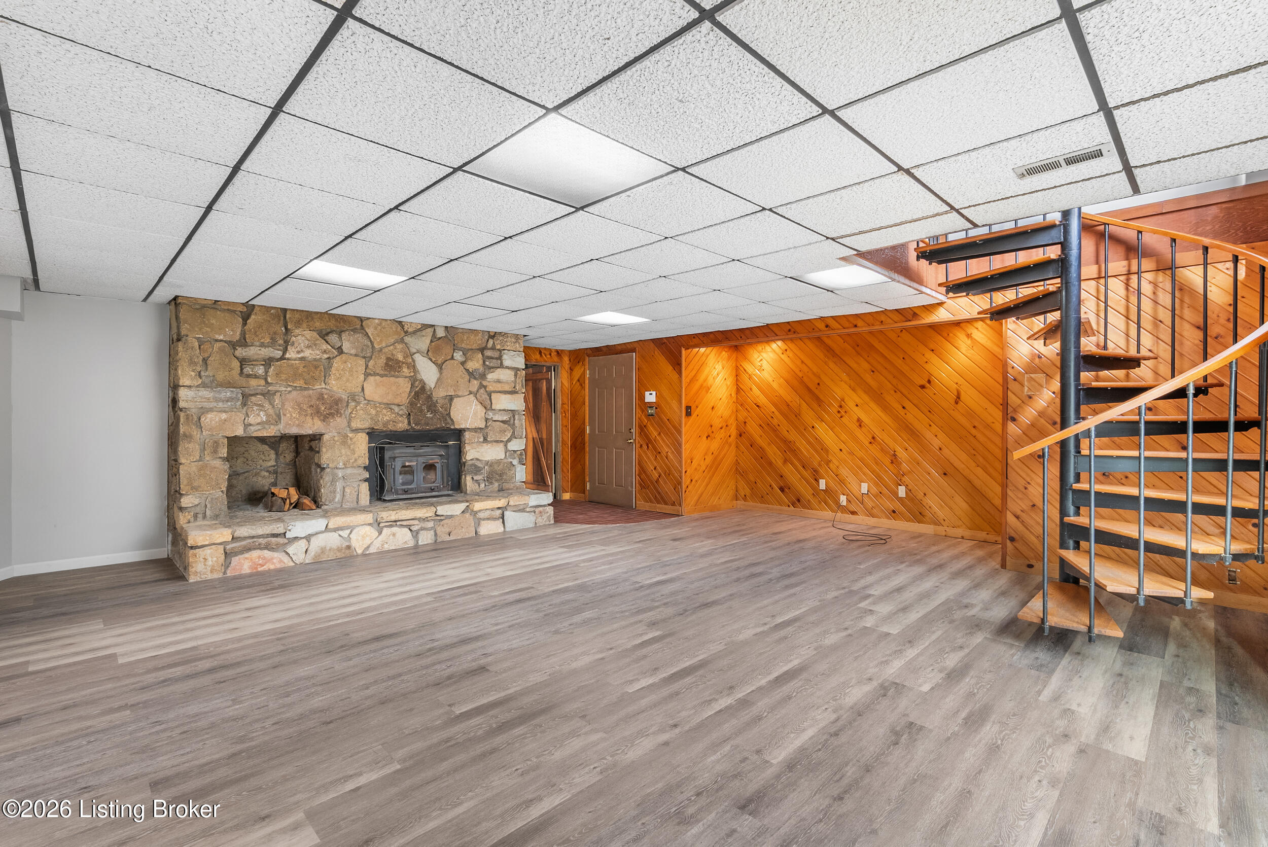 3004 Haney Dr