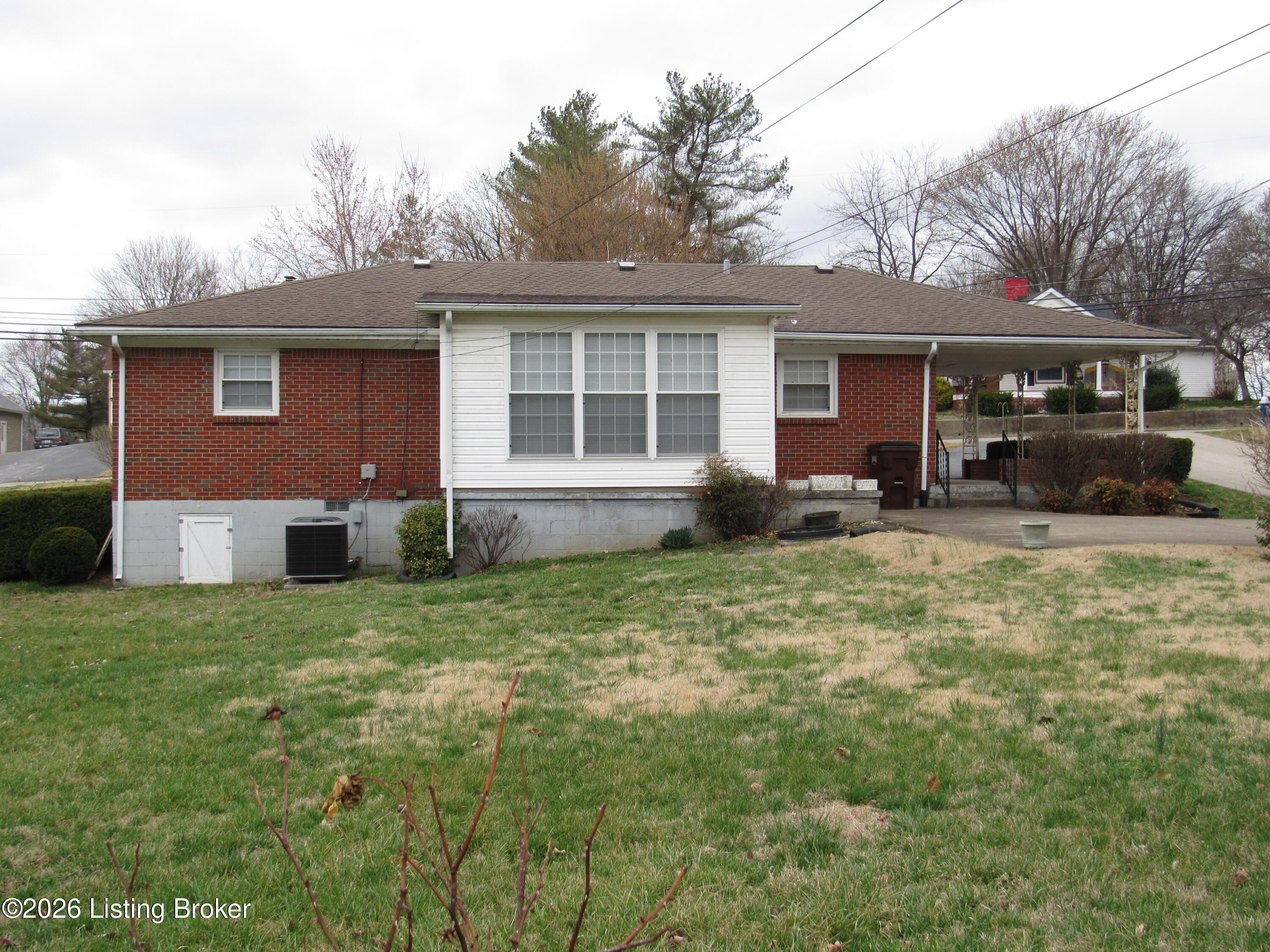 316 N Walnut St