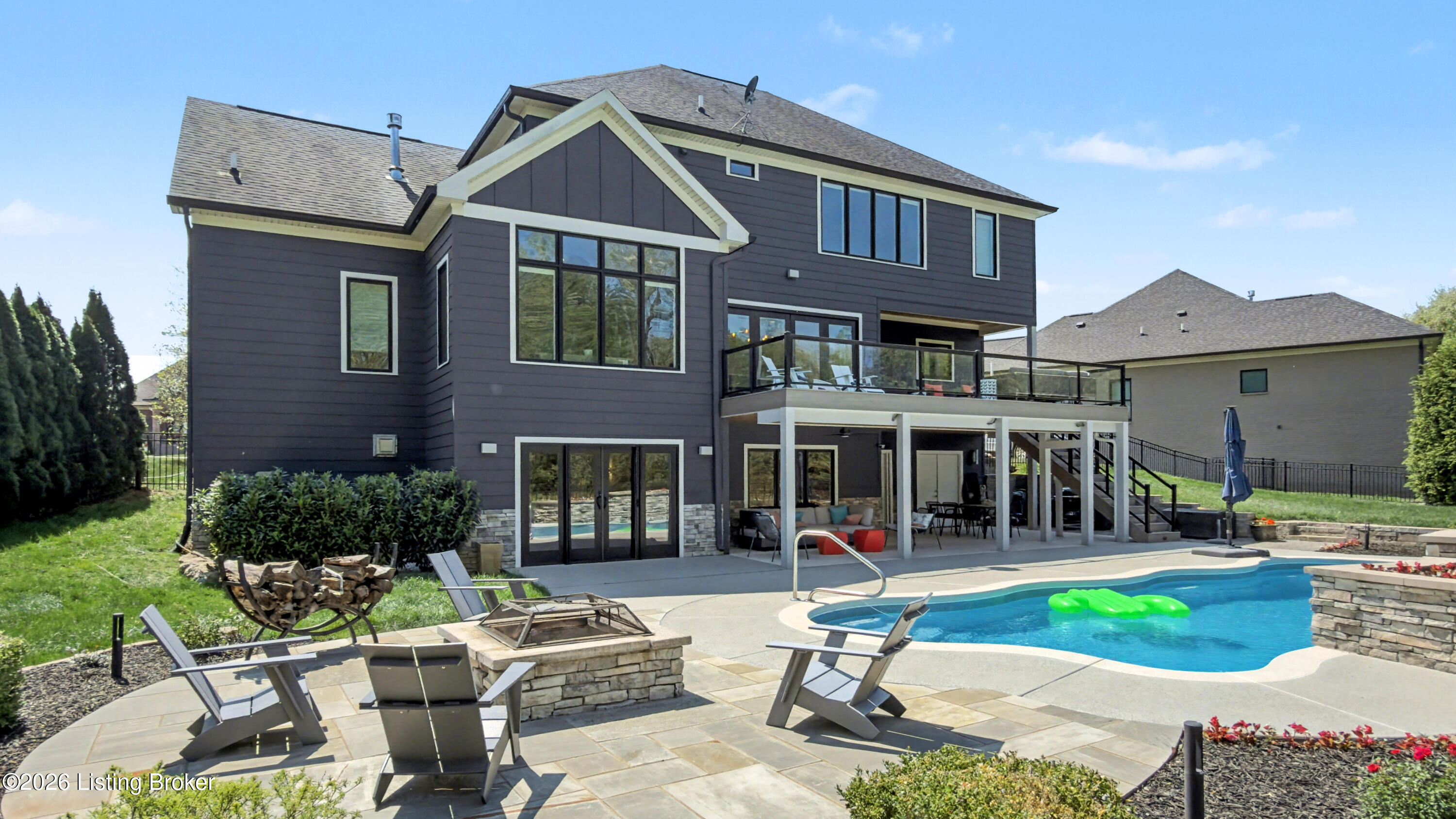 6110 Maddox Blvd