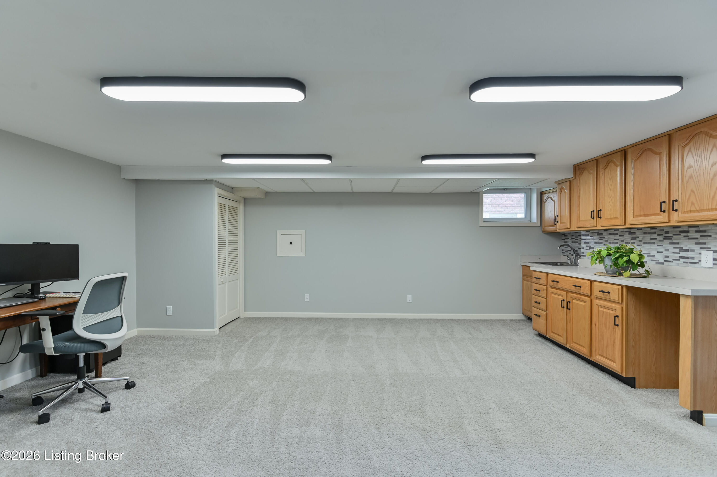 432 Bauer Ave