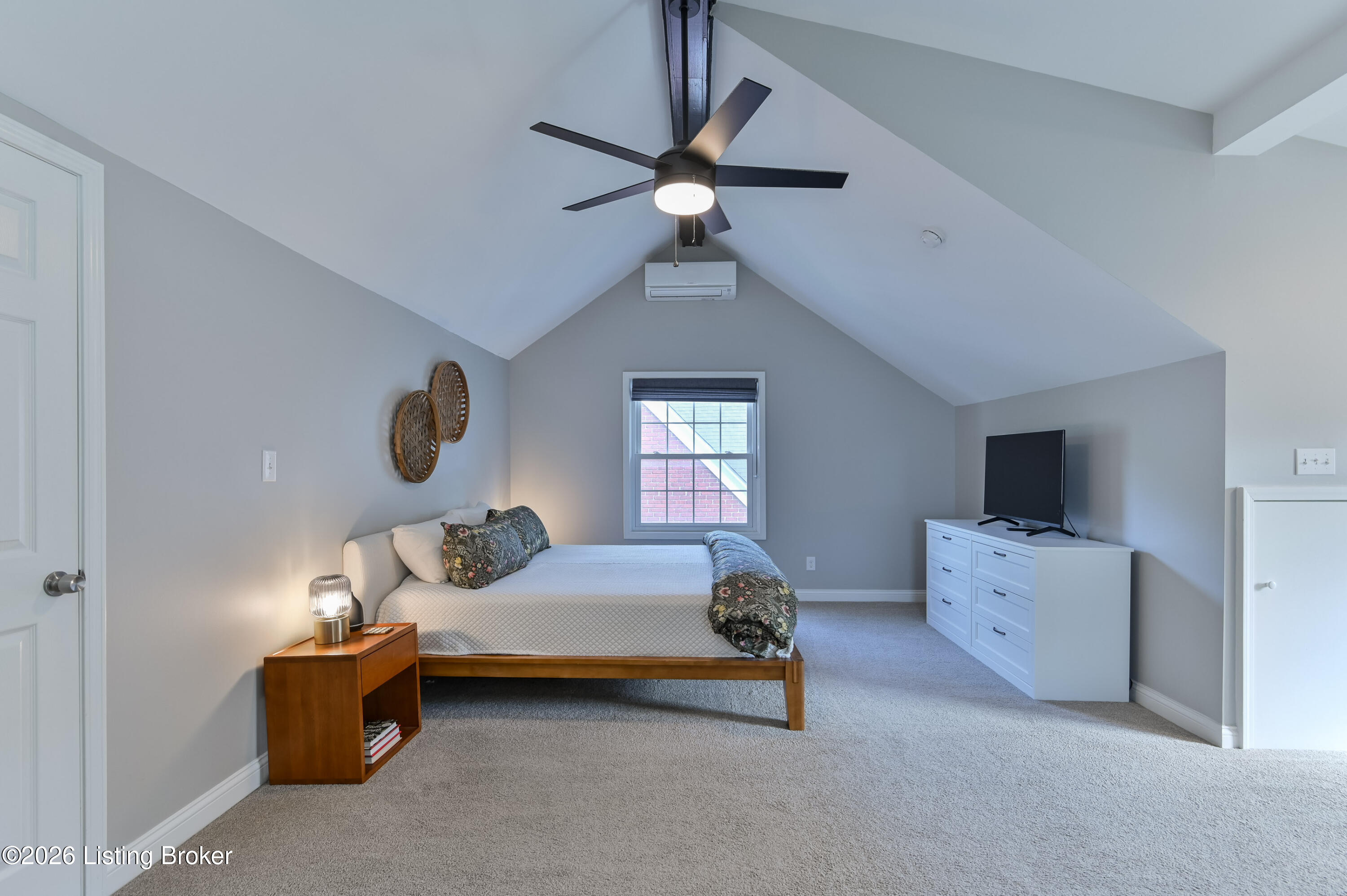 432 Bauer Ave