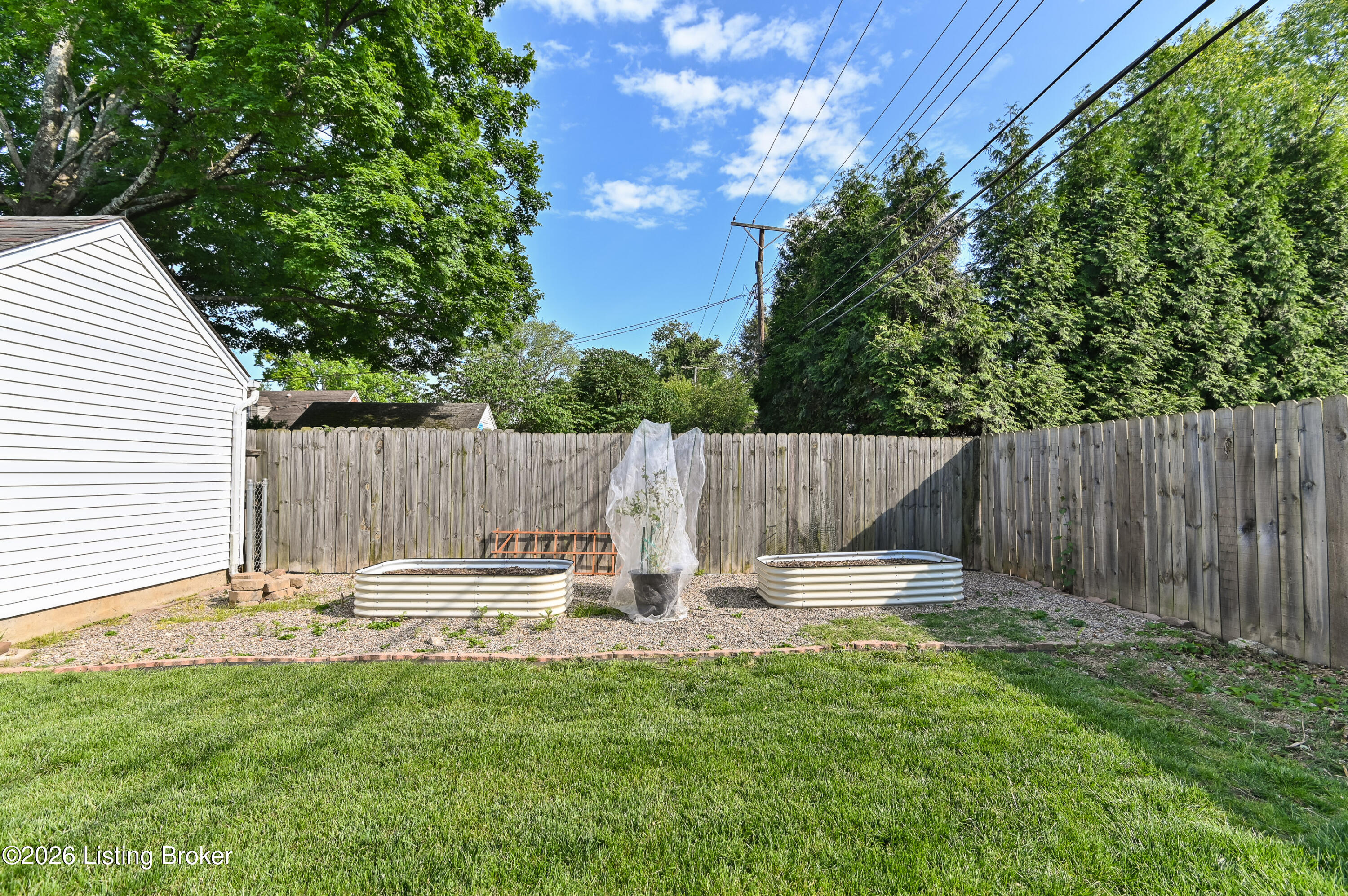 432 Bauer Ave