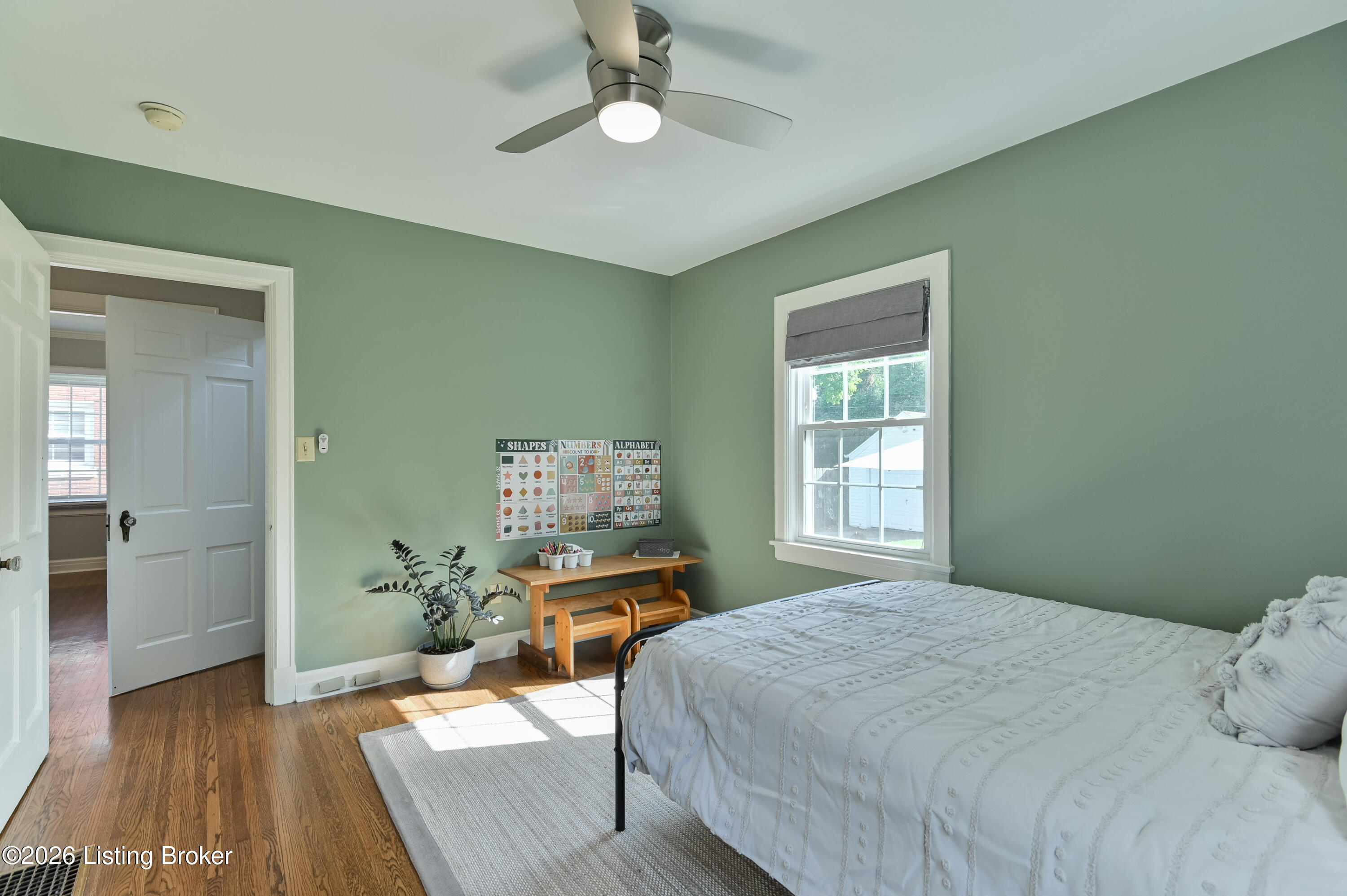432 Bauer Ave