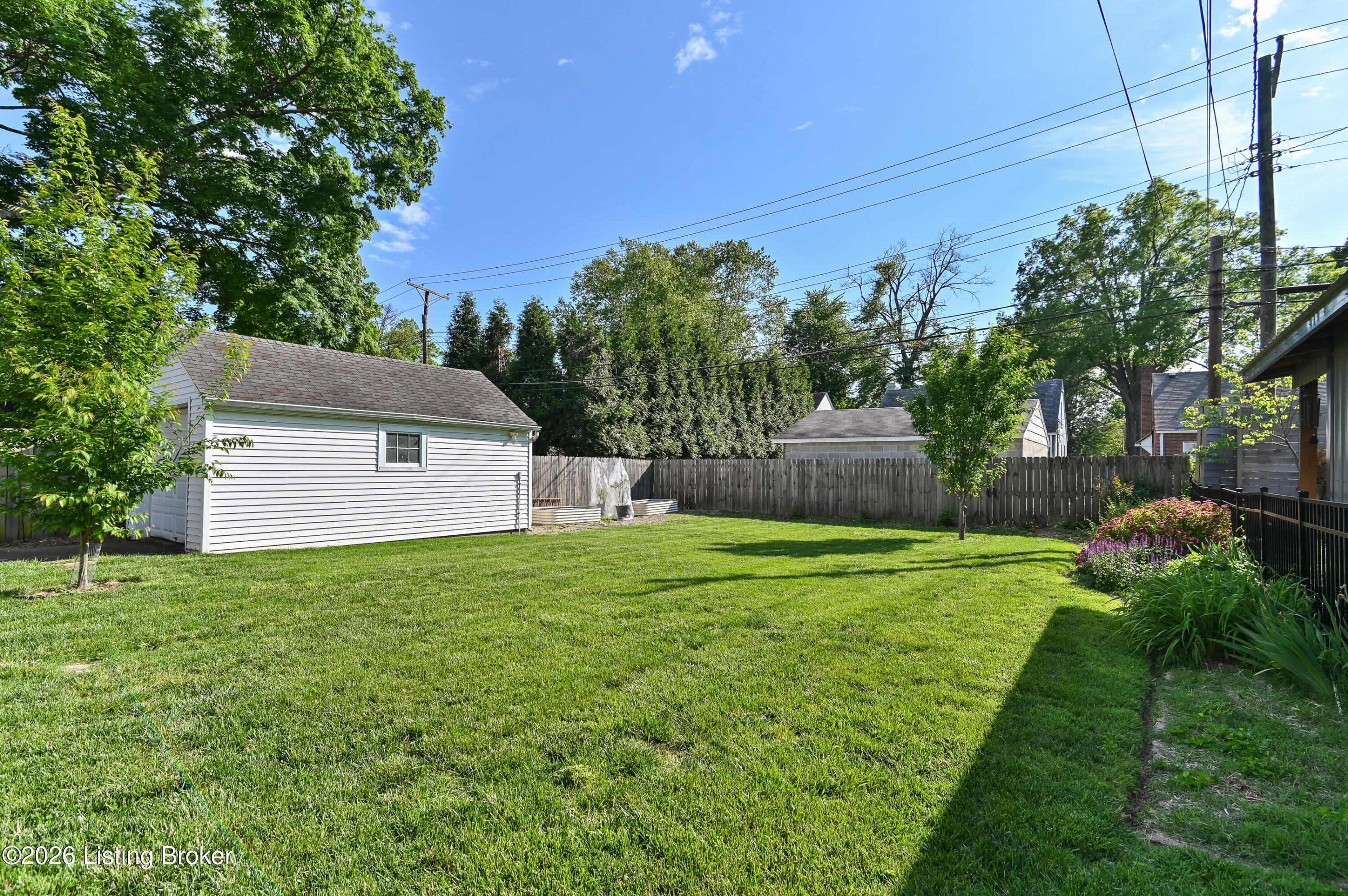 432 Bauer Ave