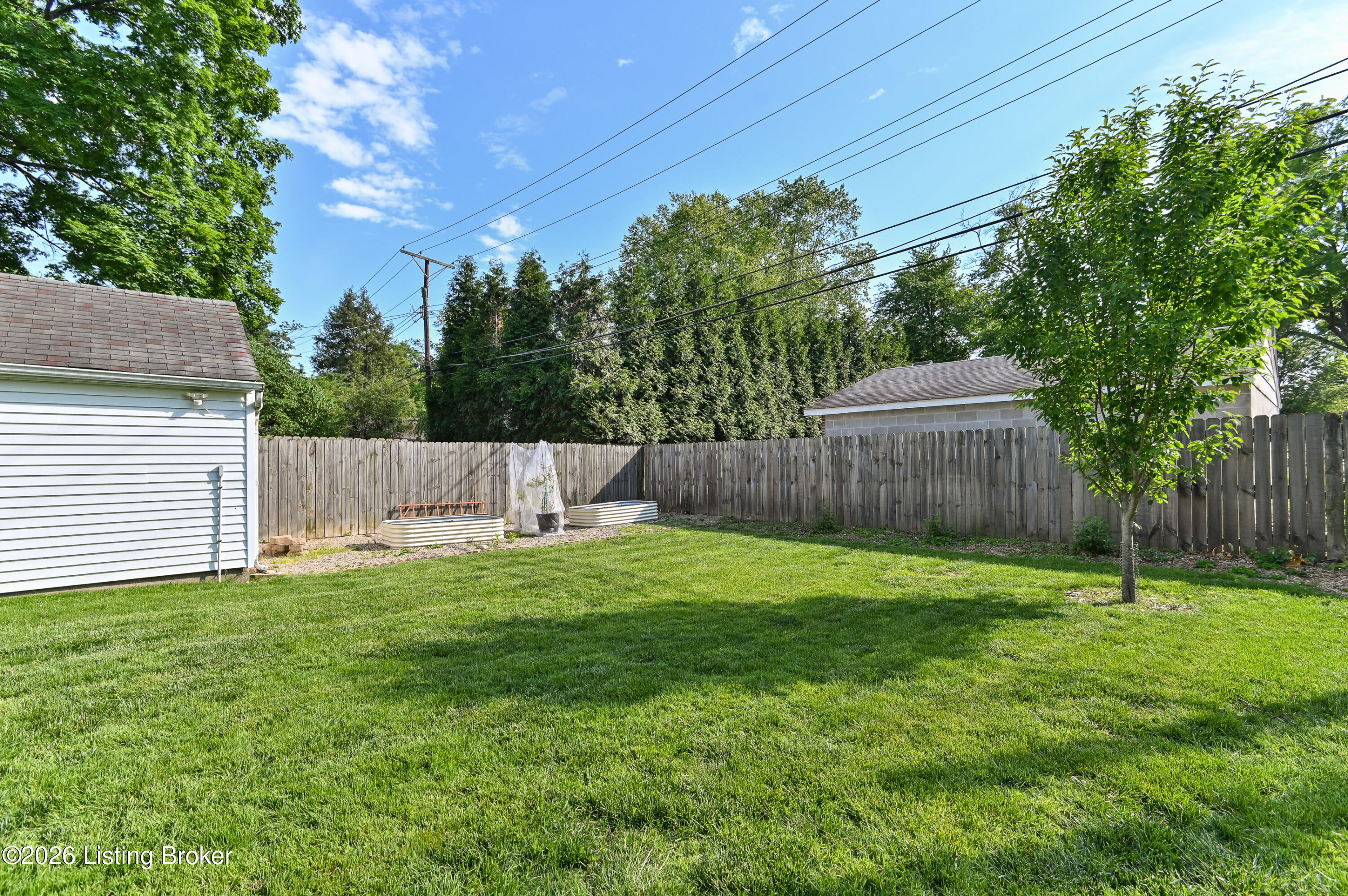 432 Bauer Ave