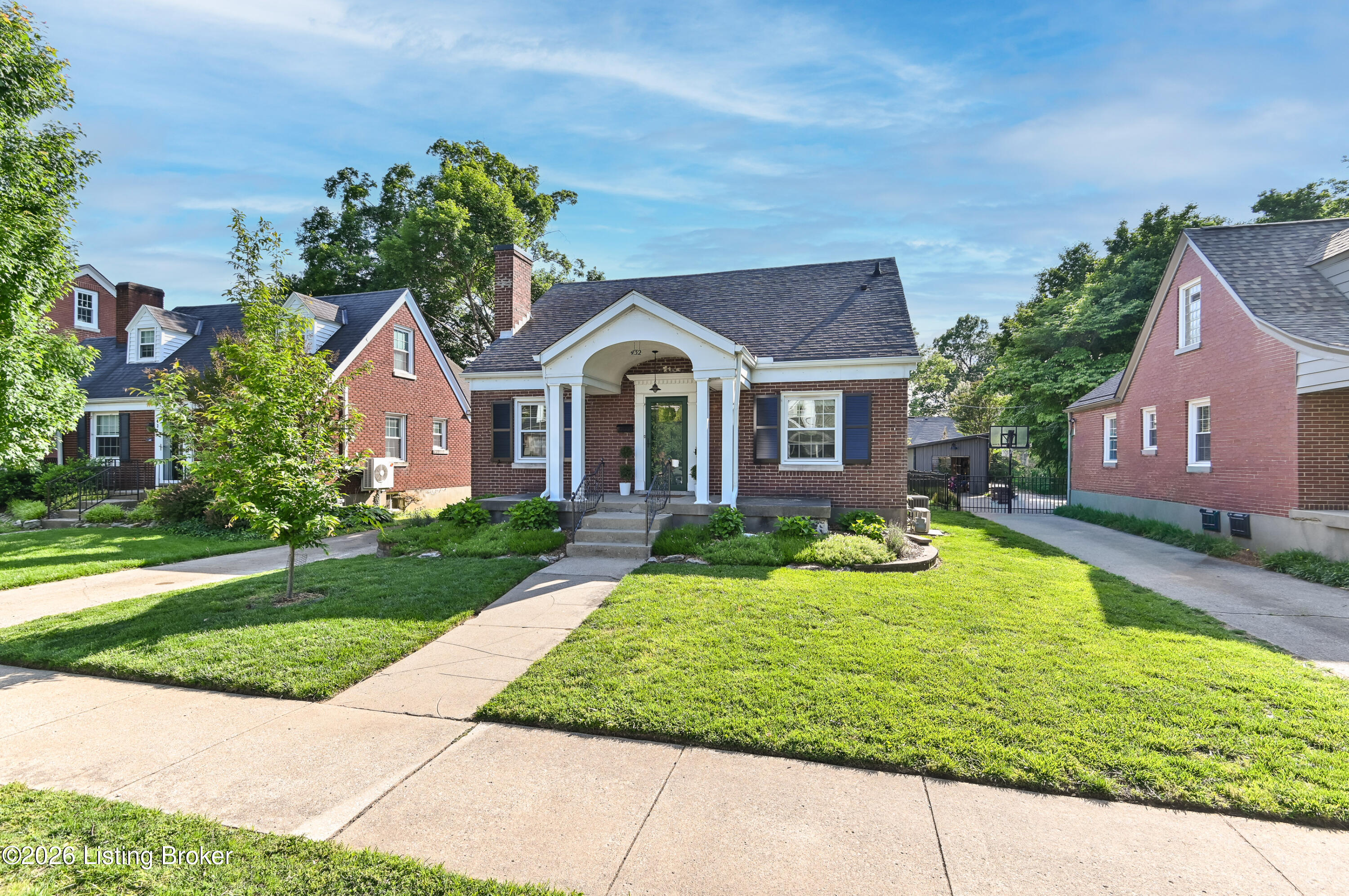 432 Bauer Ave
