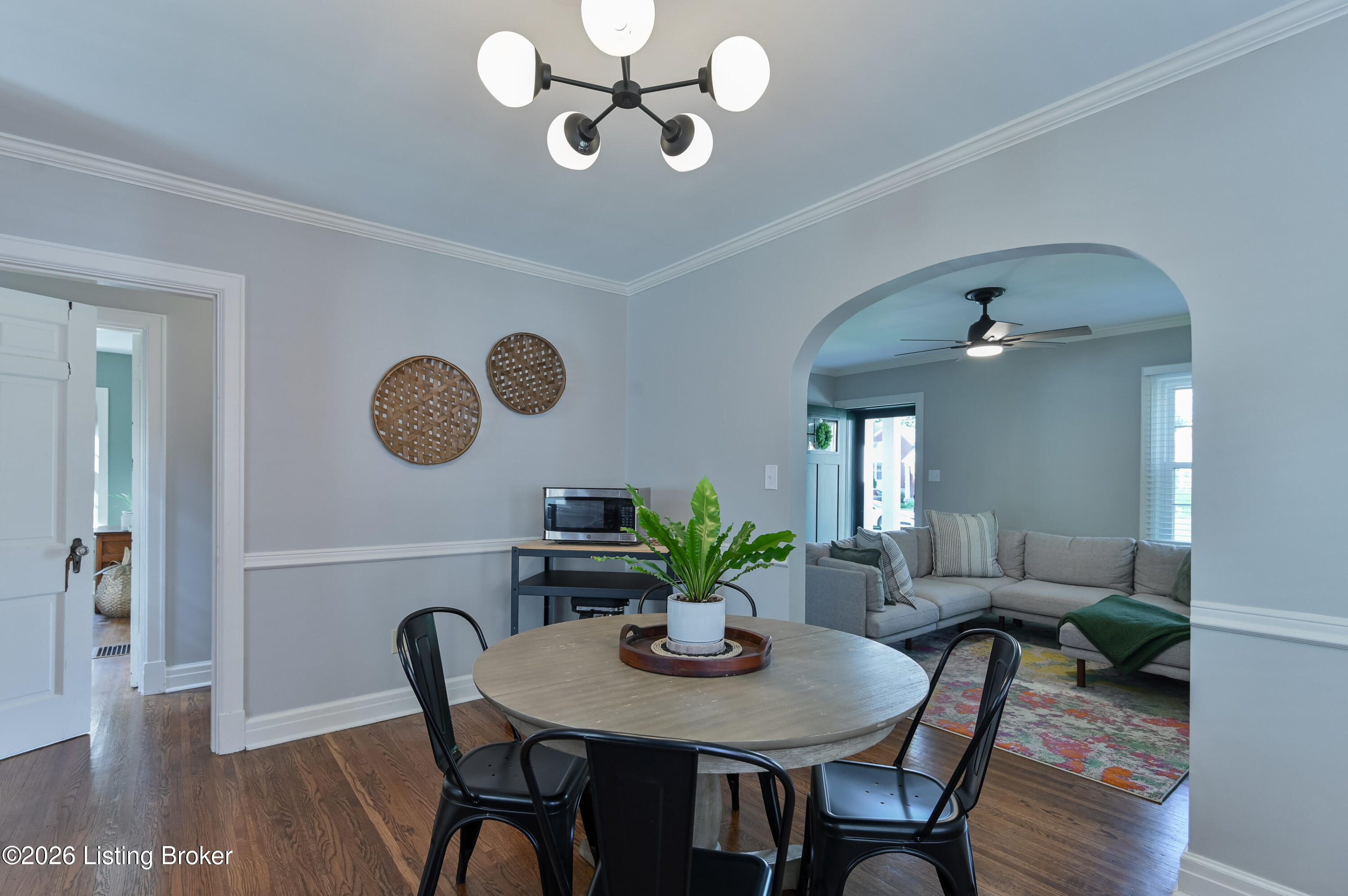 432 Bauer Ave