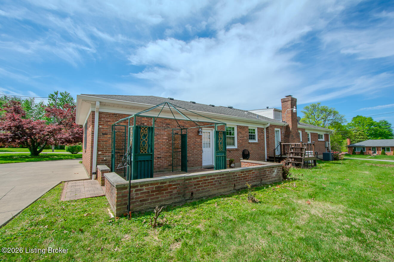 9001 Waltlee Rd