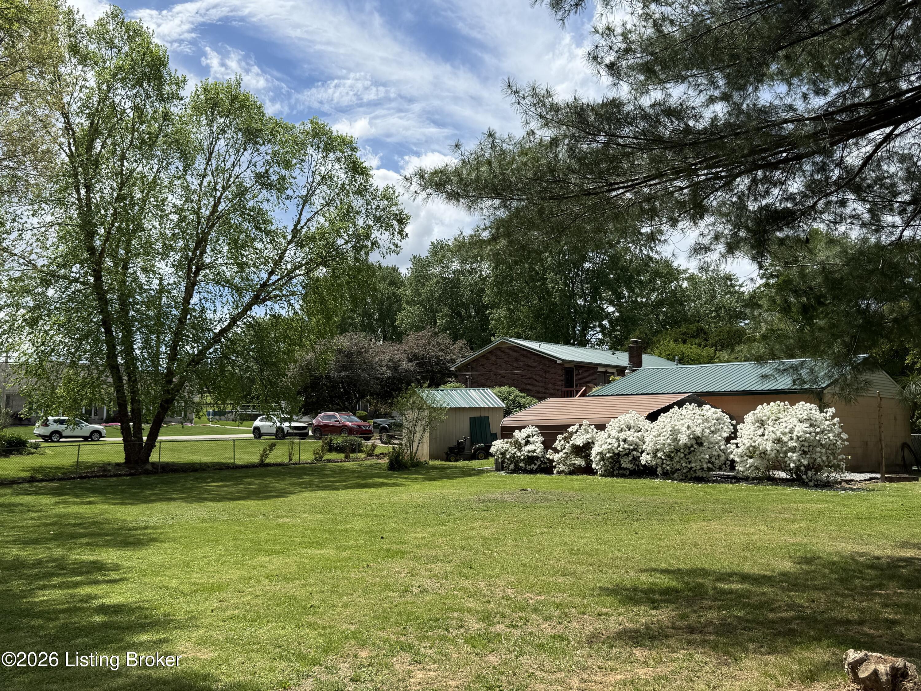 5713 Renada Dr