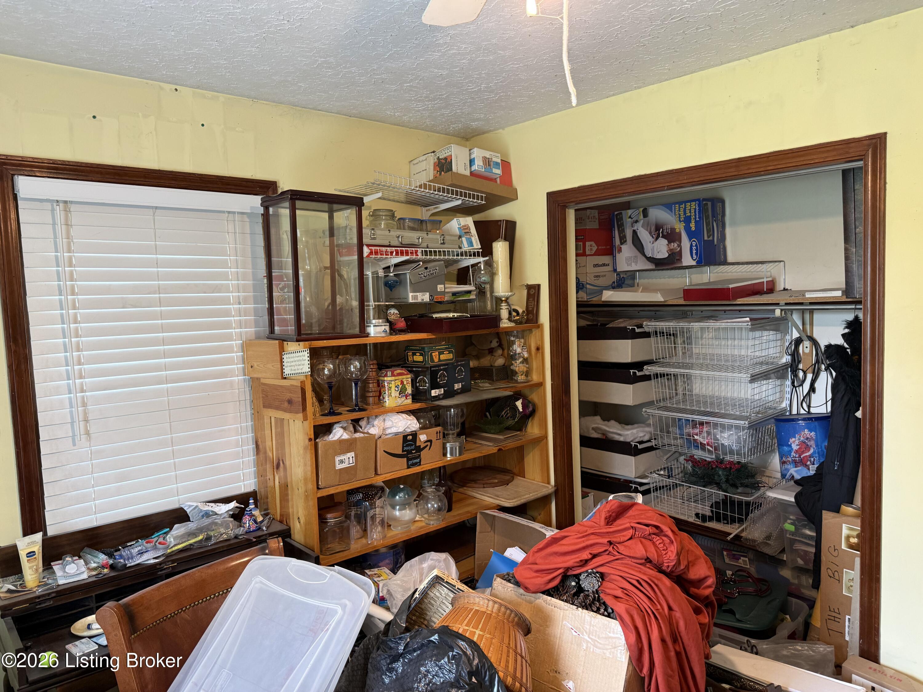 5713 Renada Dr