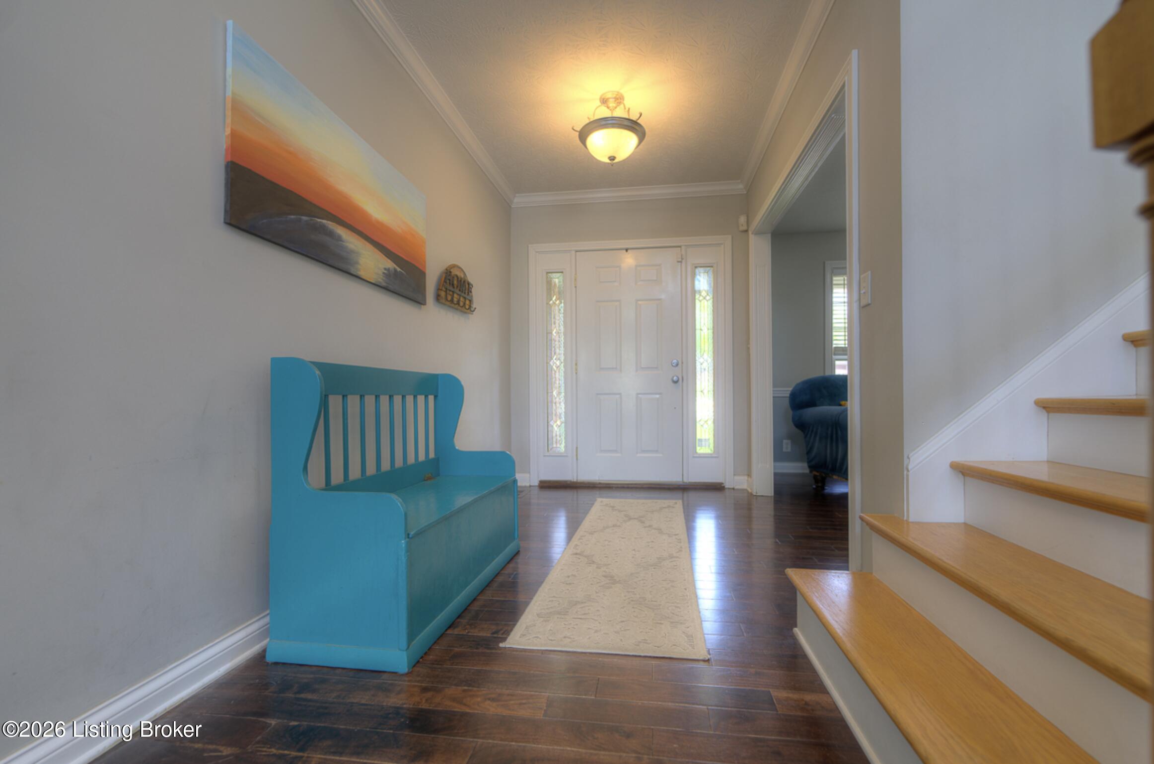 2109 OAKFORD Ct