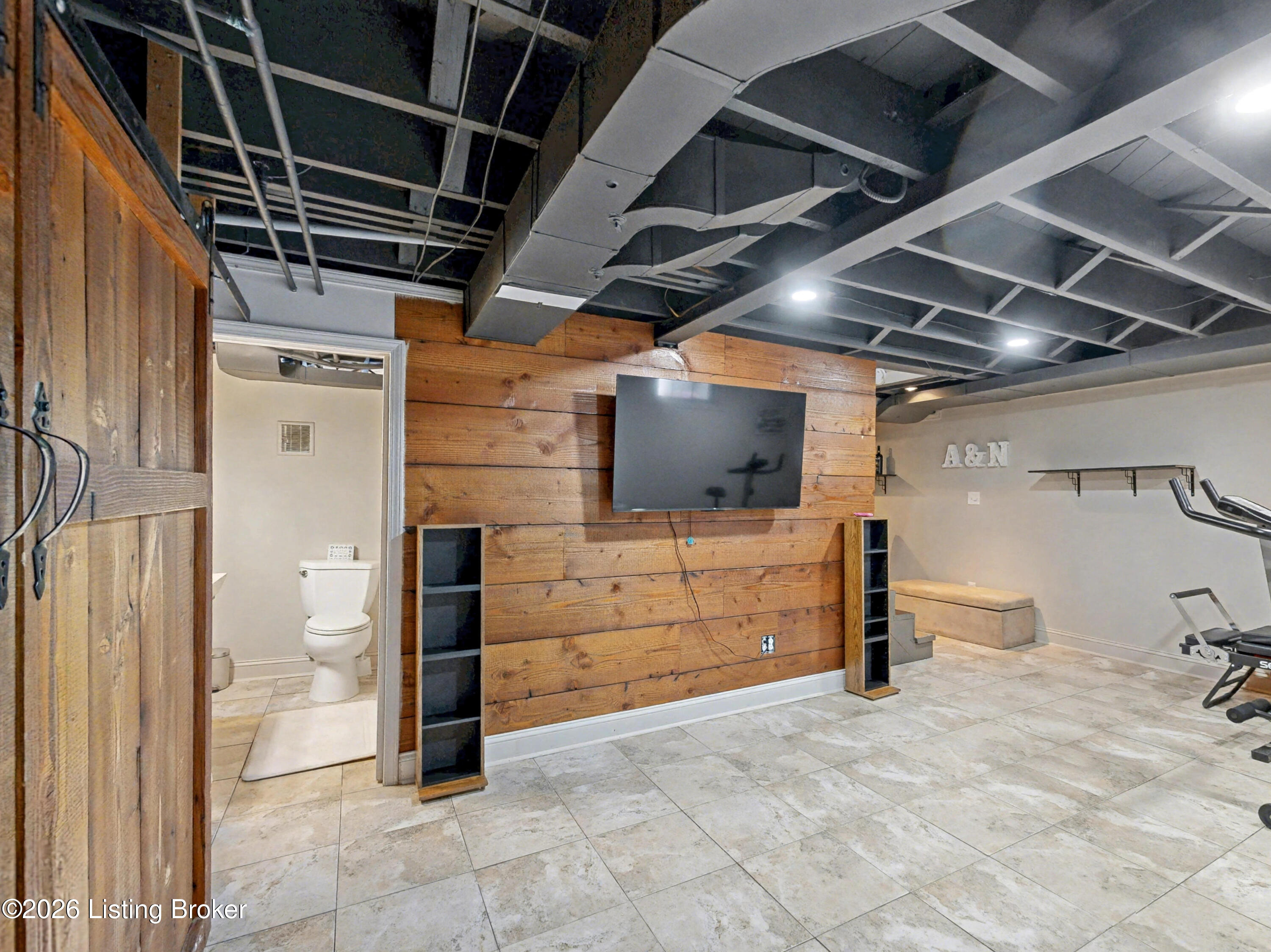 2809 Arlington Rd