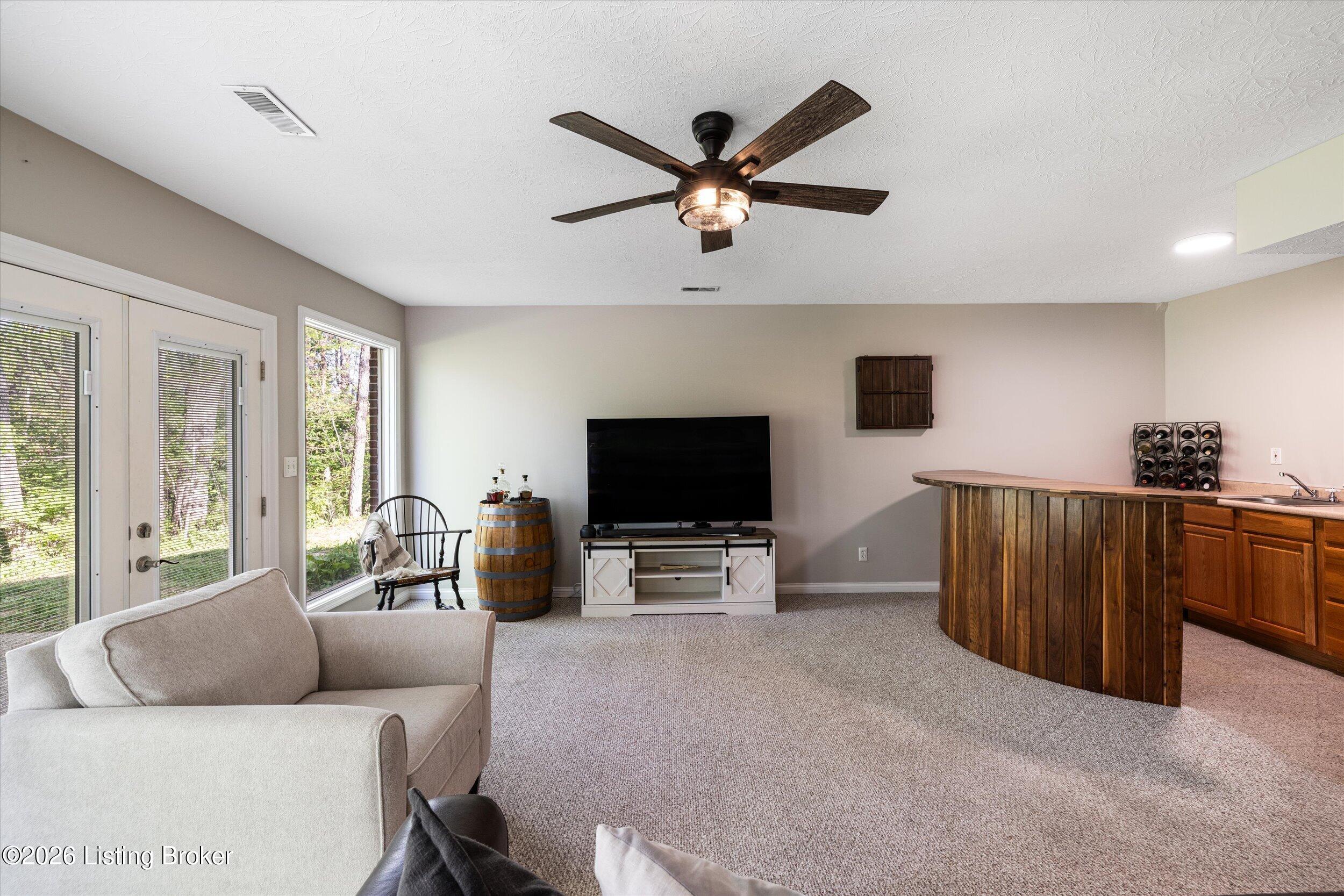 170 Hidden Valley Dr