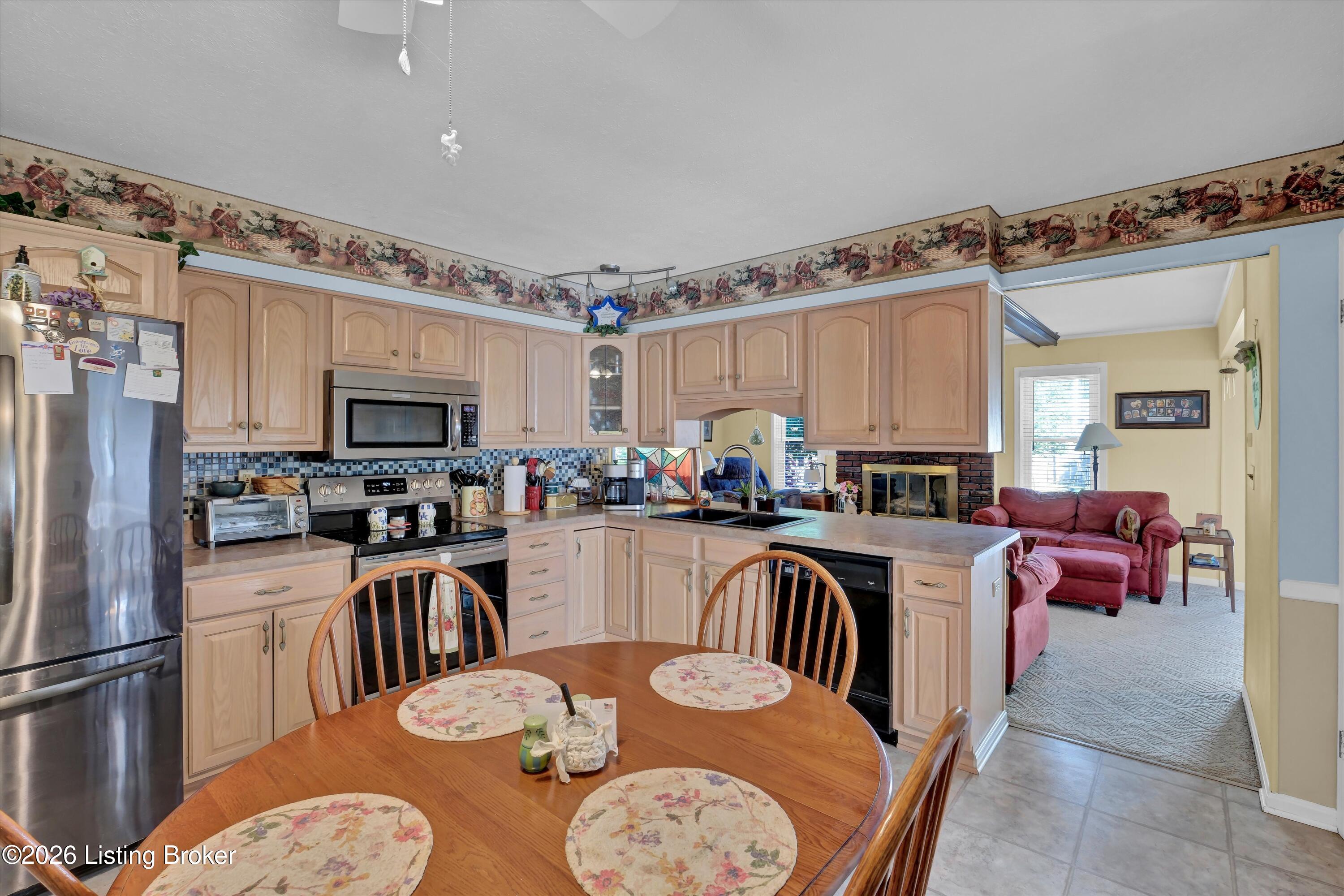 3109 Pomeroy Dr