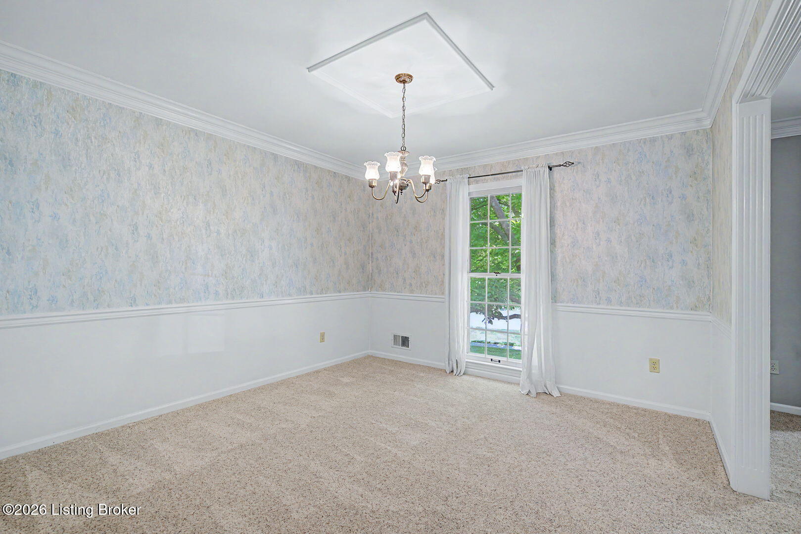 3217 Broeck Pointe Cir
