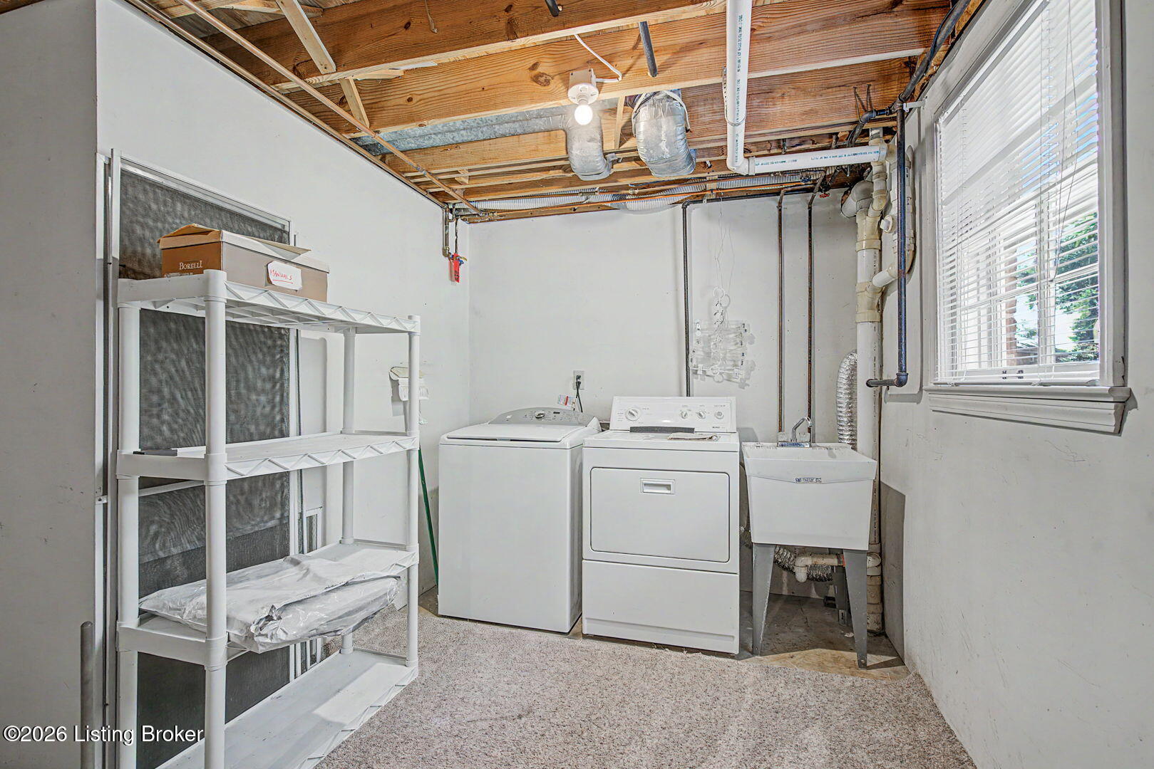 3217 Broeck Pointe Cir