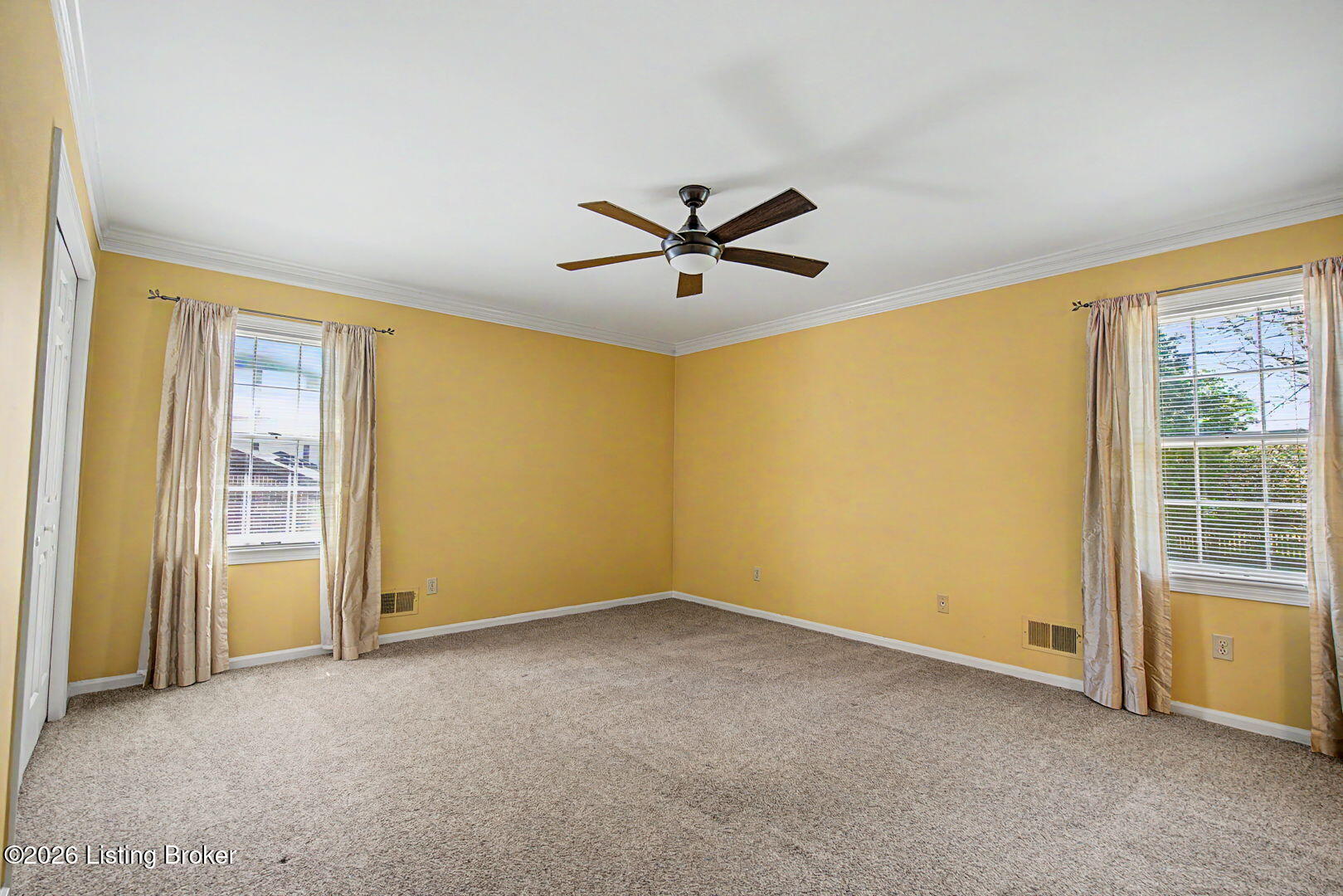 3217 Broeck Pointe Cir