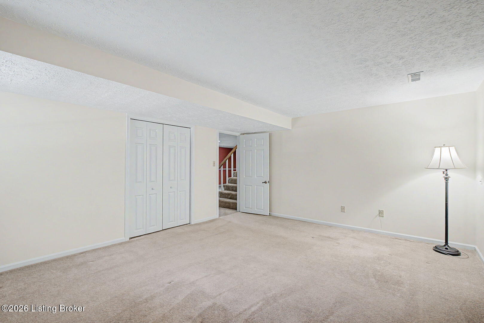3217 Broeck Pointe Cir