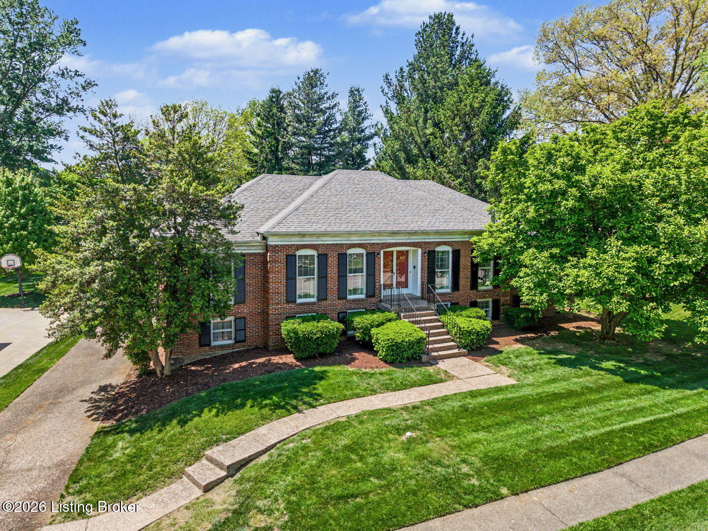 3217 Broeck Pointe Cir