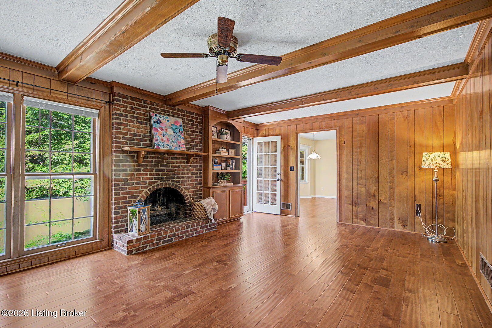 3217 Broeck Pointe Cir